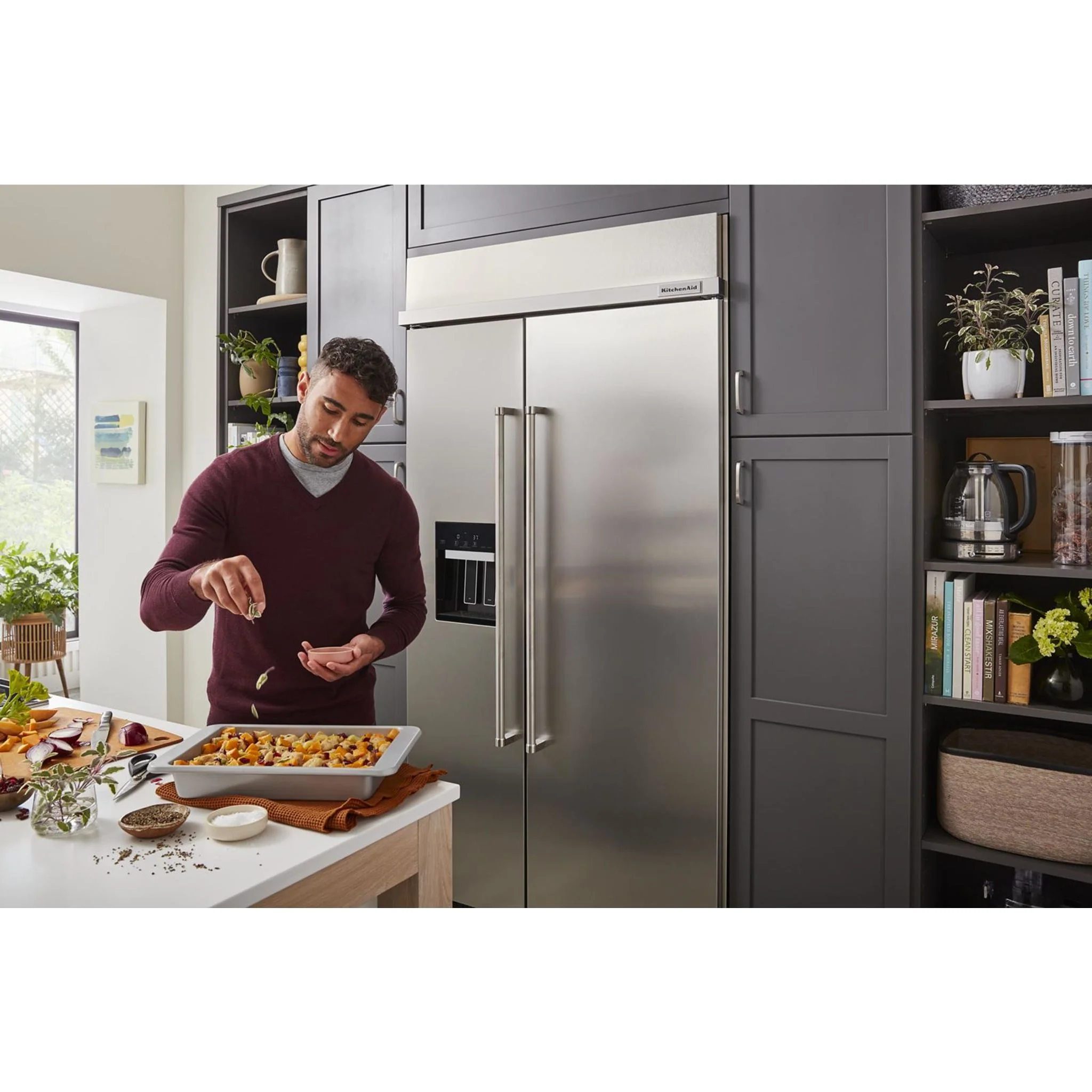 KitchenAid 25.1 cu.ft. 42" Built-In Side-by-Side Refrigerator with Ice and Water Dispenser - Stainless Steel (KBSD702MSS) - Image 28