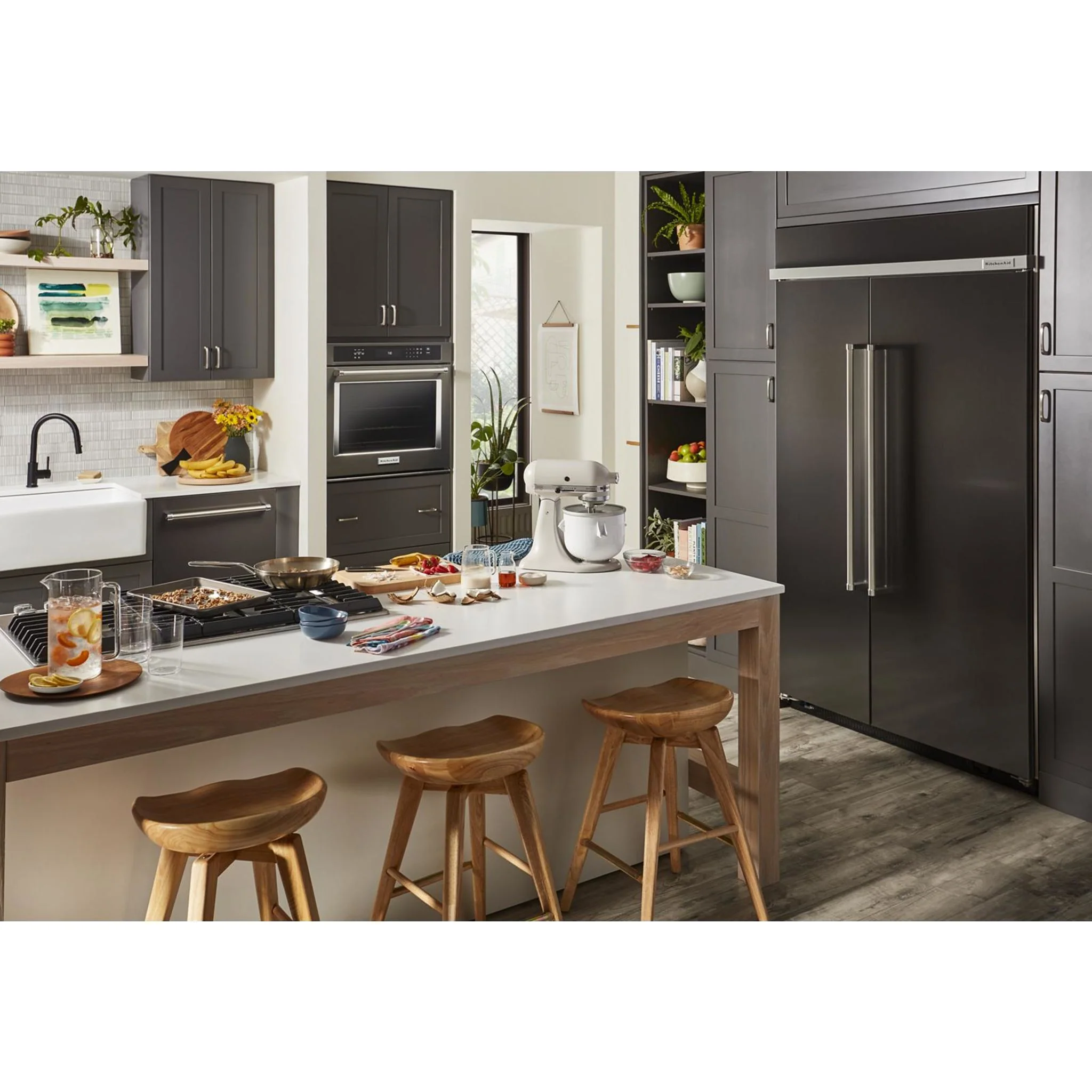 KitchenAid 30 cu.ft. 48" Built-In Side-by-Side Refrigerator with PrintShield Finish - Black Stainless Steel with PrintShield™ Finish (KBSN708MBS) - Image 6