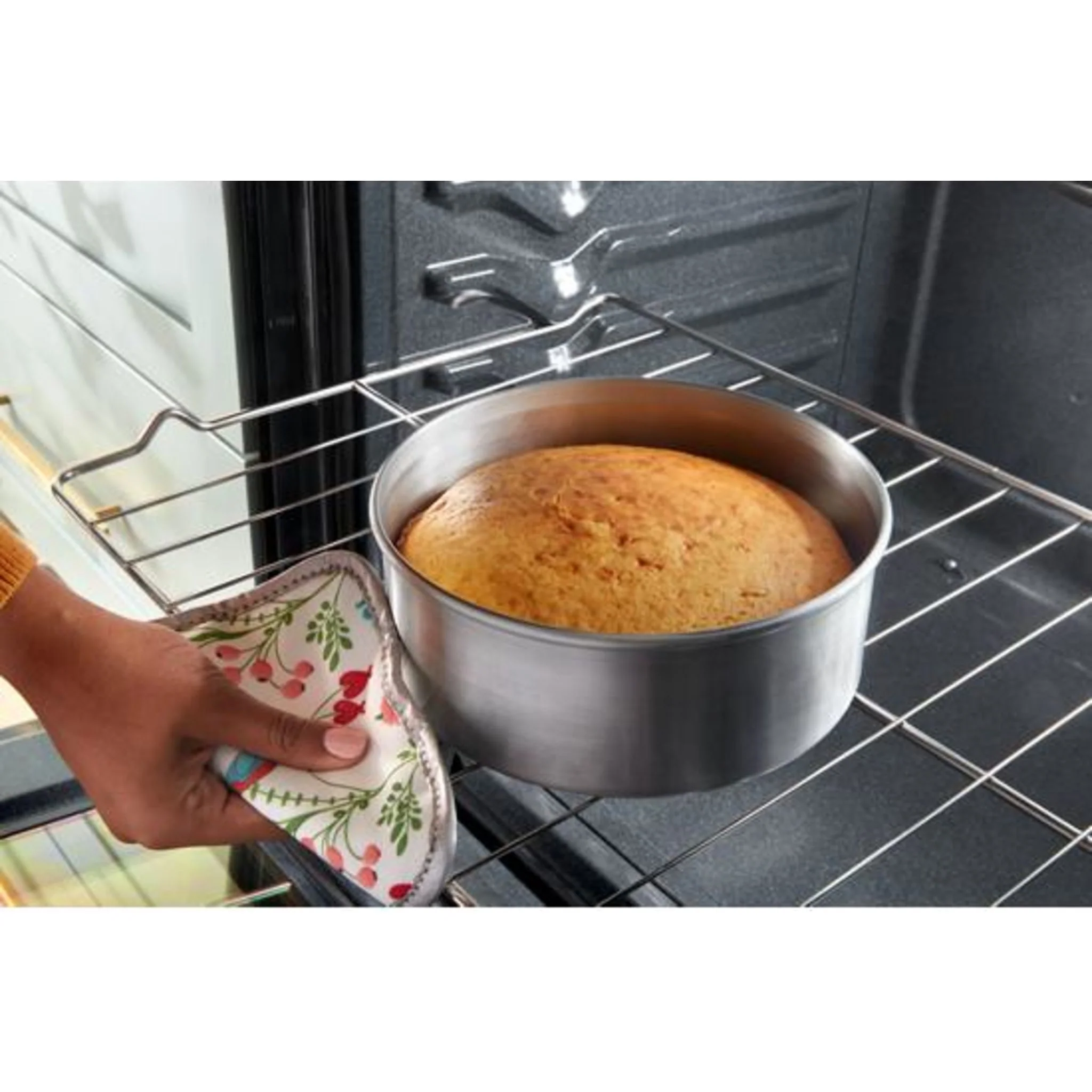 Whirlpool 30-inch Electric Range with 4 Elements -Black (YWFES3530RB) - Image 5