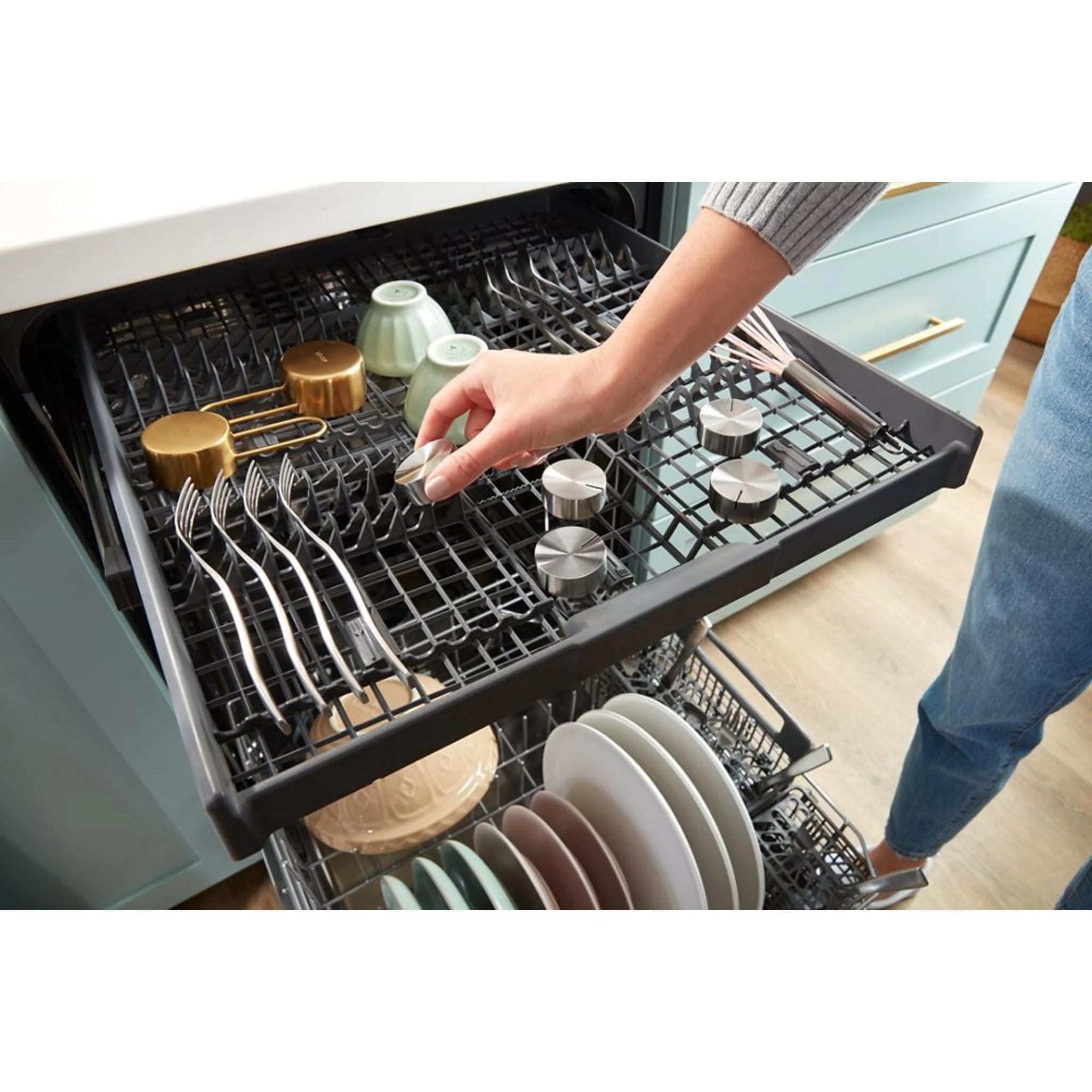 Whirlpool 30-inch Gas Cooktop with 2-in-1 Hinged Grate to Griddle -Stainless Steel (WCGK7530PS) - Image 6