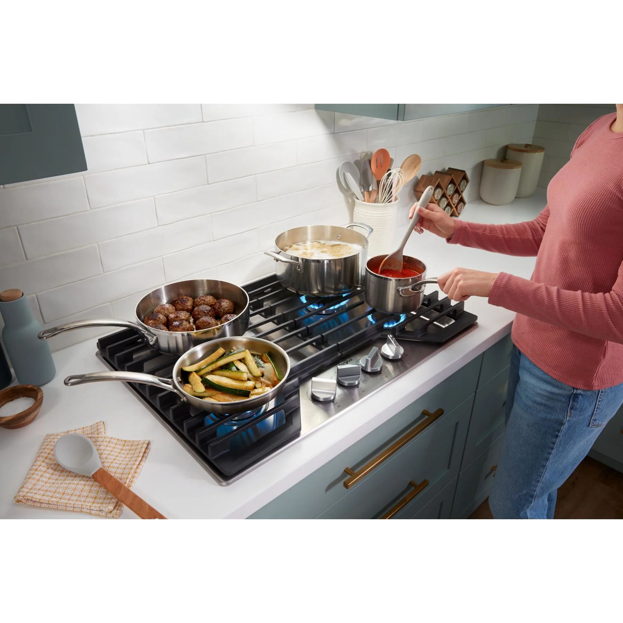 Whirlpool 30-inch Gas Cooktop with EZ-2-LiftHinged Cast-Iron Grates -Black (WCGK5030PB) - Image 14
