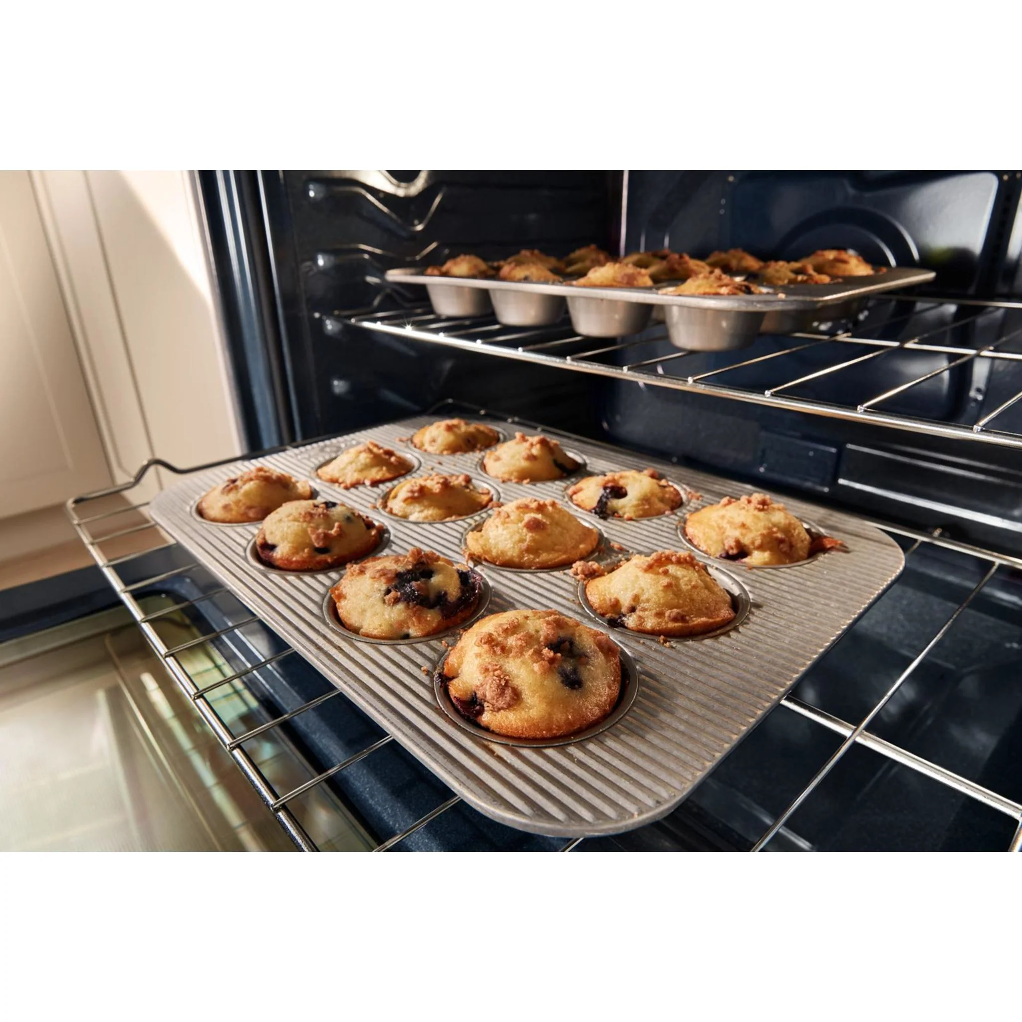 Whirlpool 30-inch Gas Range with Air Cooking Technology - Fingerprint Resistant Stainless Steel (WFGS5730SZ) - Image 12