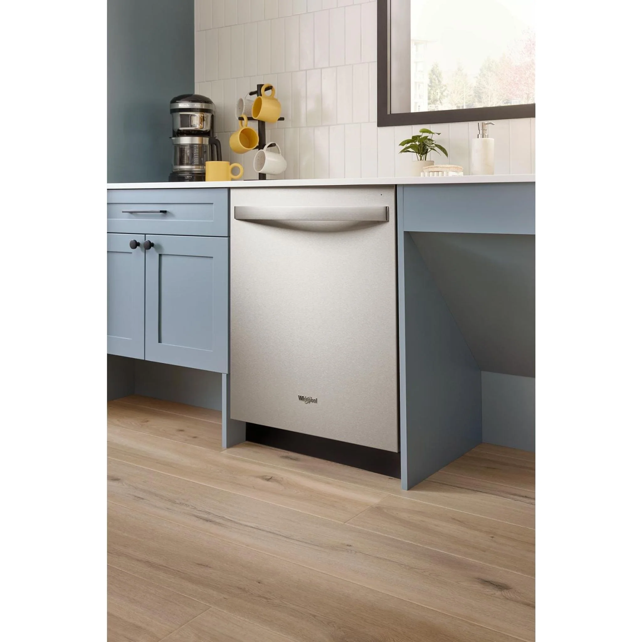 Whirlpool 44 dBA Dishwasher Flush with Cabinets with 3rd Rack -White (WDT550SAPW) - Image 25