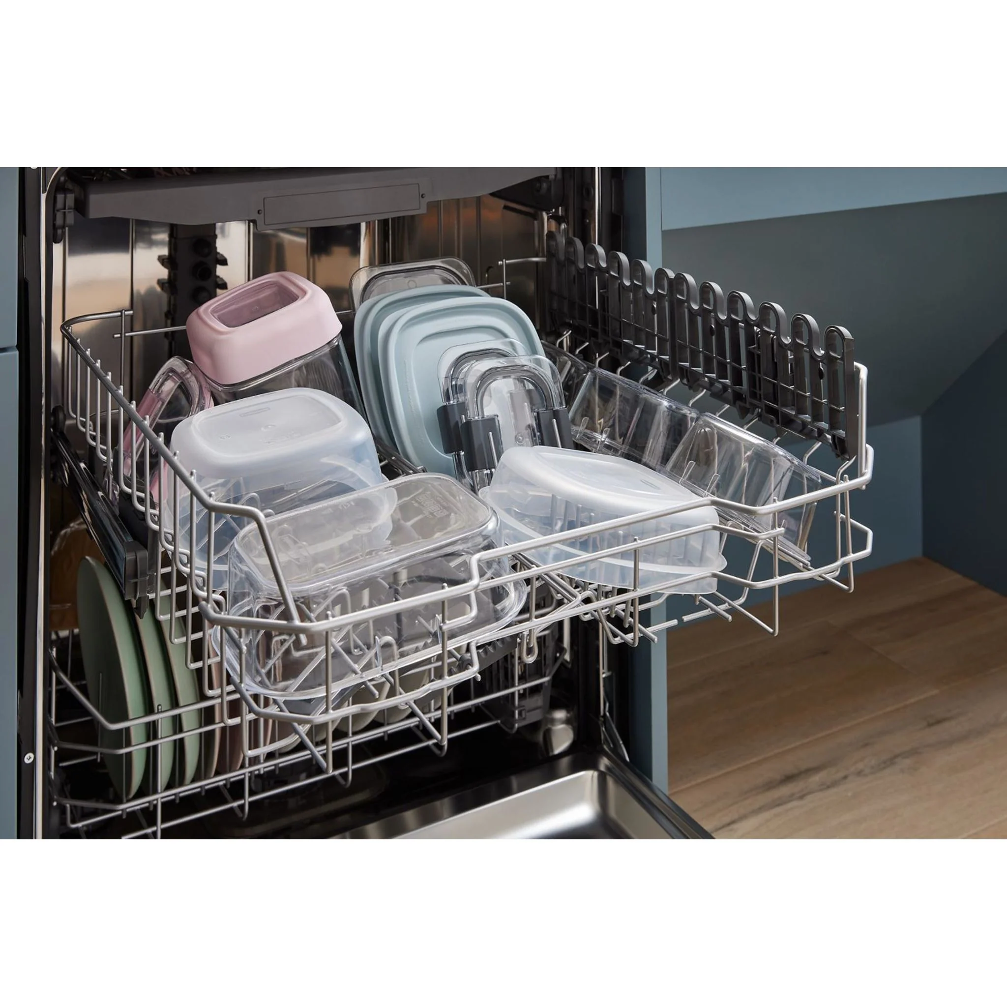 Whirlpool 44 dBA Dishwasher Flush with Cabinets with 3rd Rack -White (WDT550SAPW) - Image 9