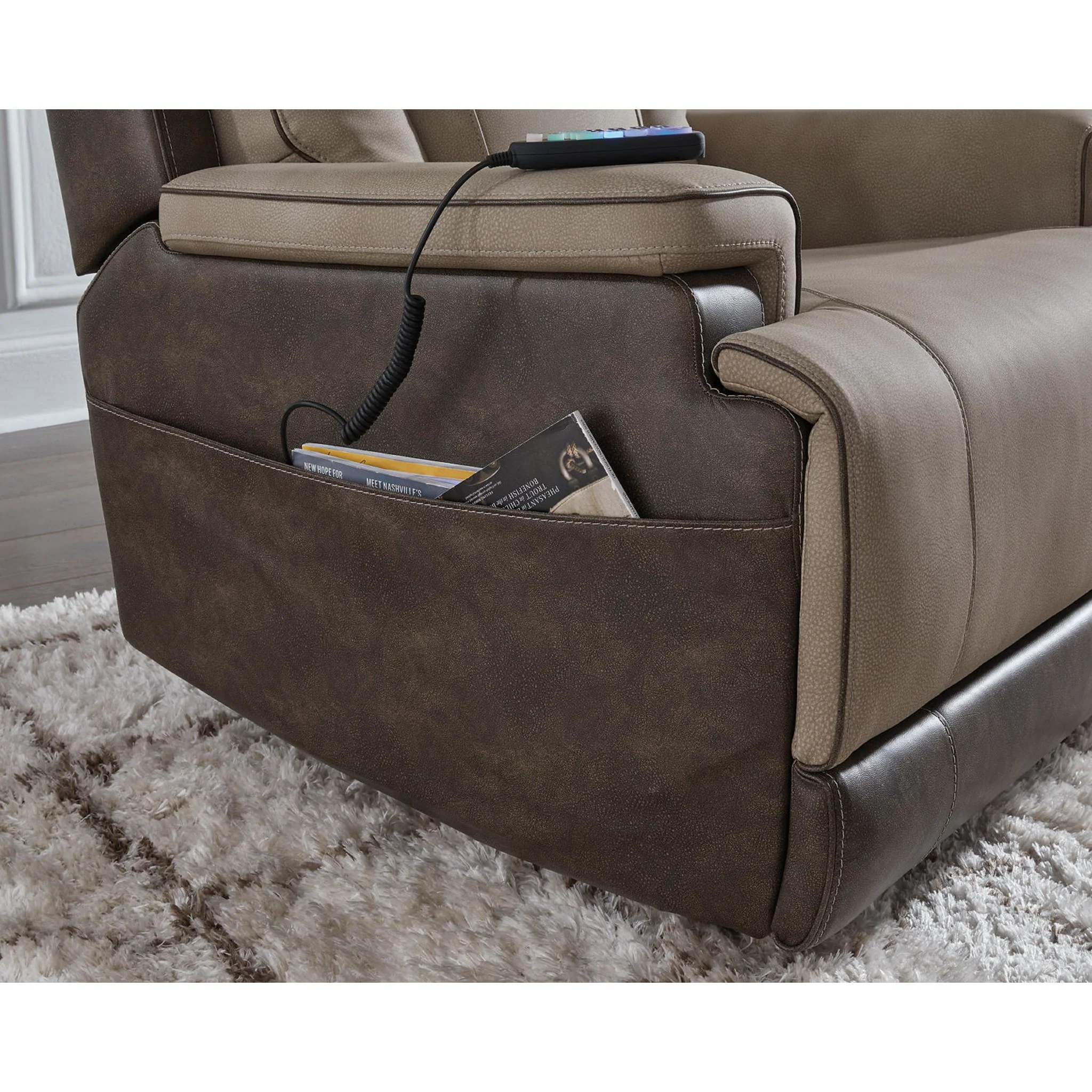 4Z-Serenity Zone Power Lift Recliner - Image 15