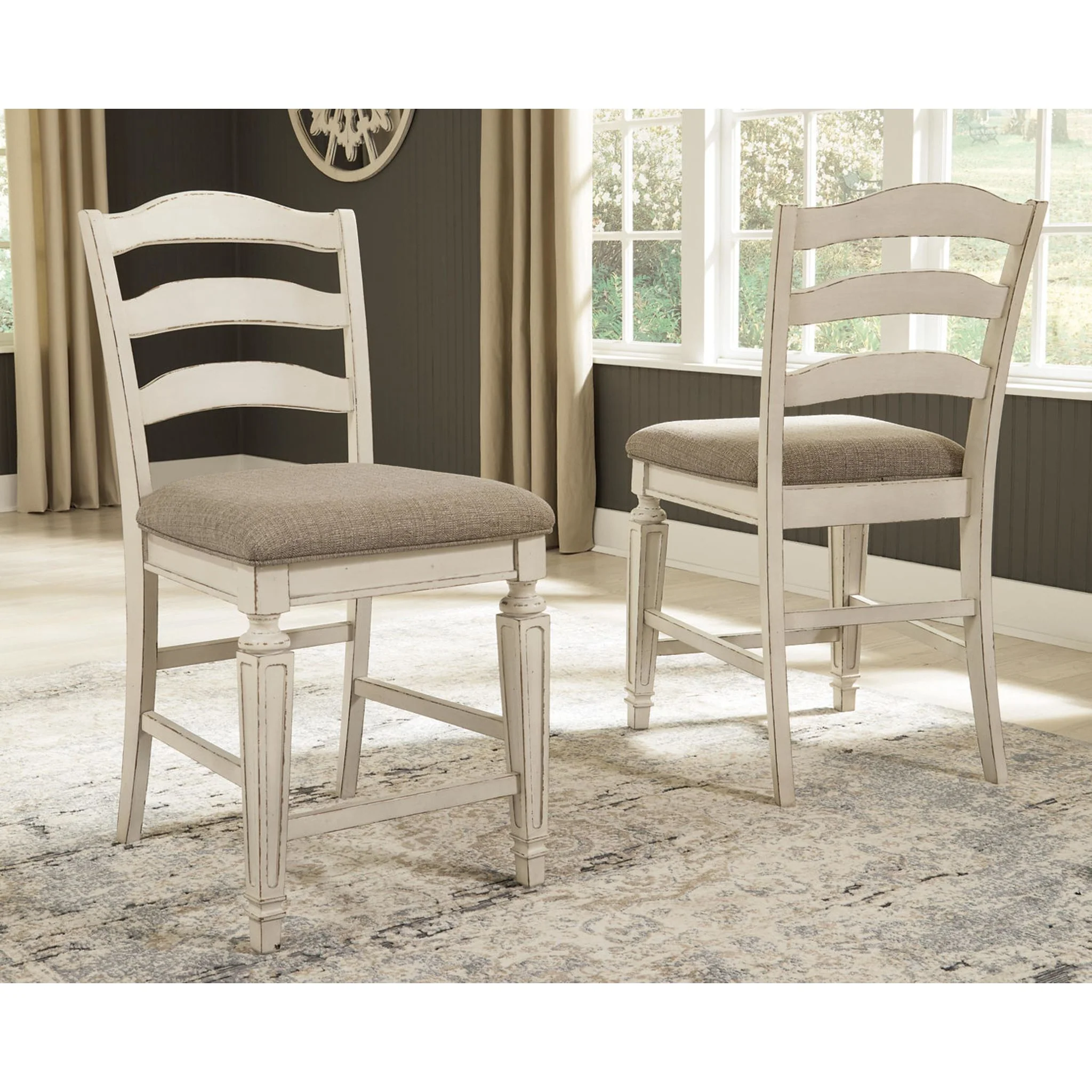 Realyn Counter Dining Set - Image 3