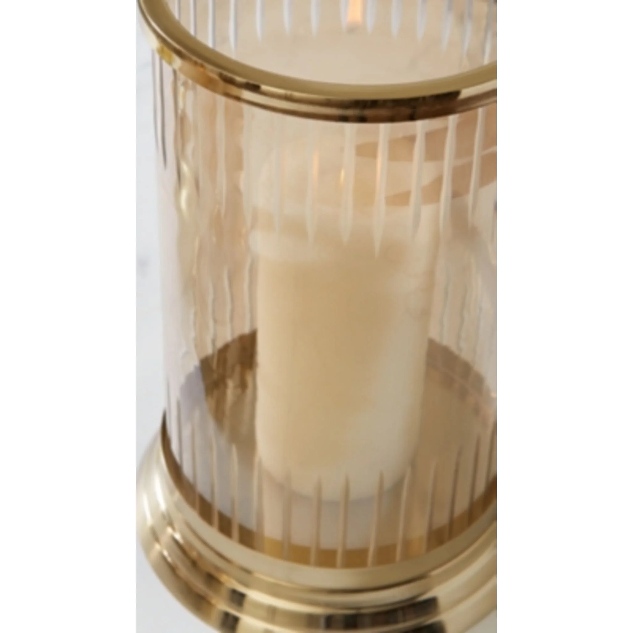 Aavinson Candle Holder - Image 3