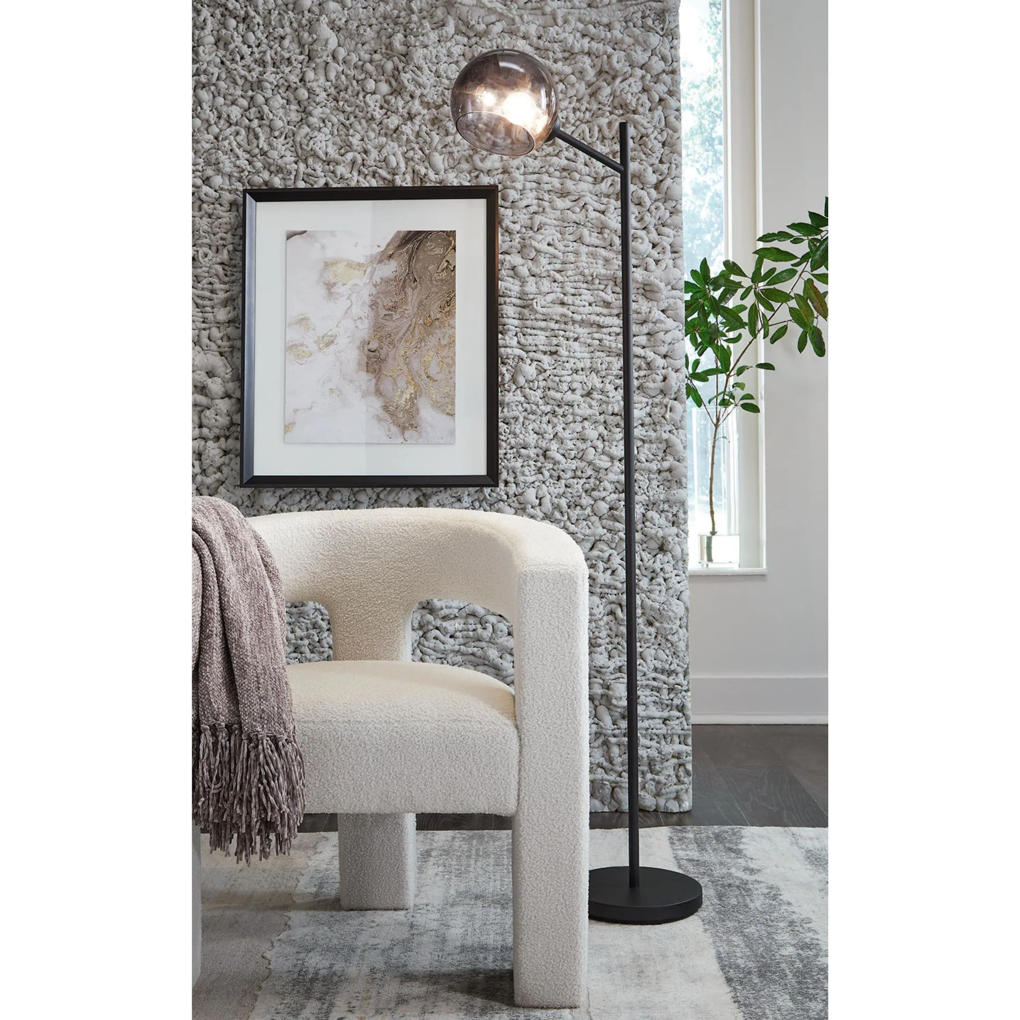 Abanson Floor Lamp - Image 2