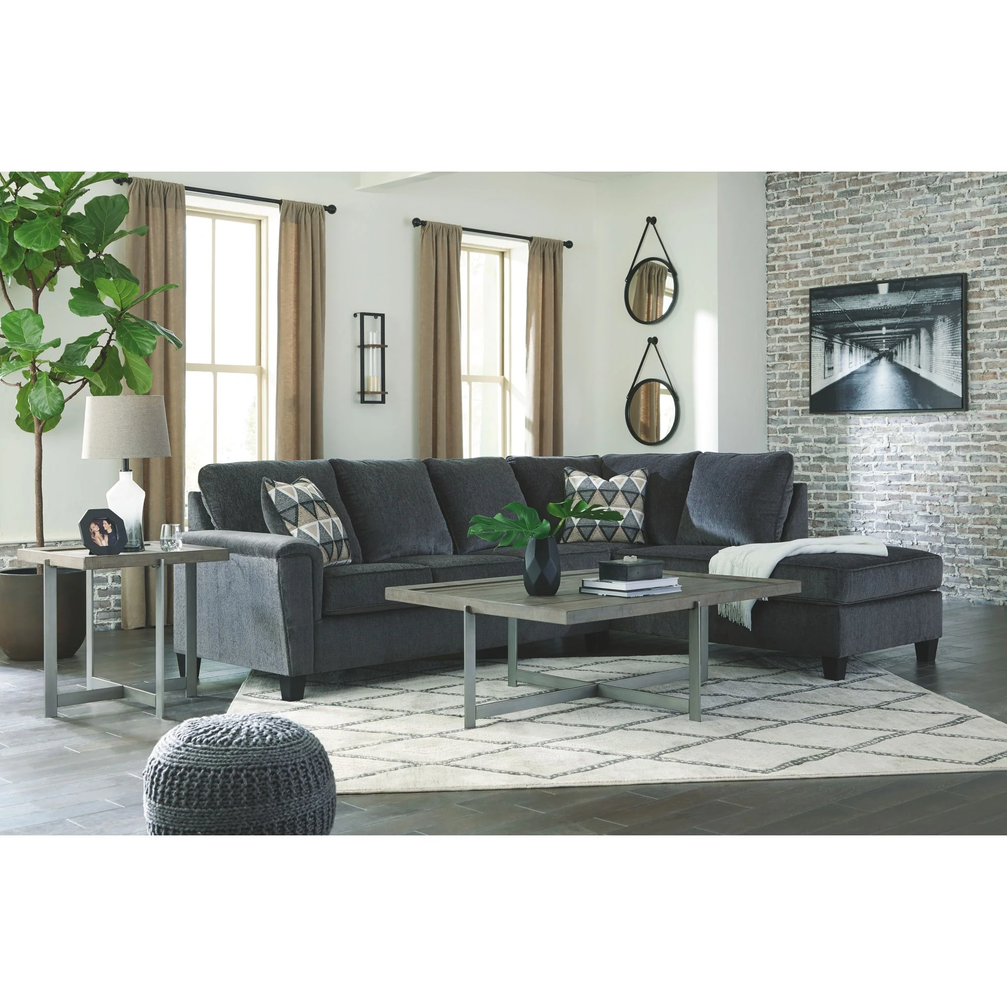 Abinger 2 Piece Sectional with Chaise - Image 4