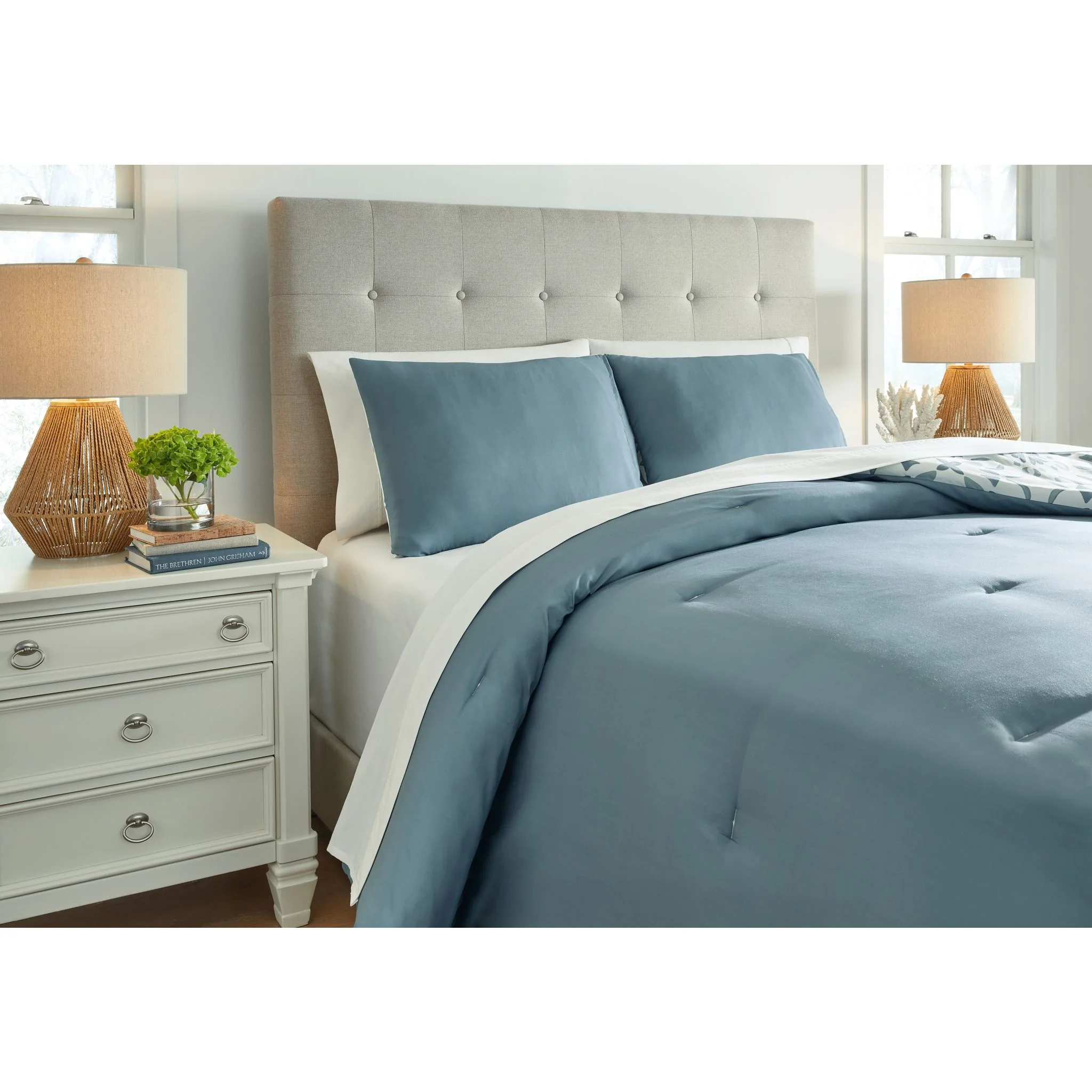 Adason Queen Comforter Set - Image 4