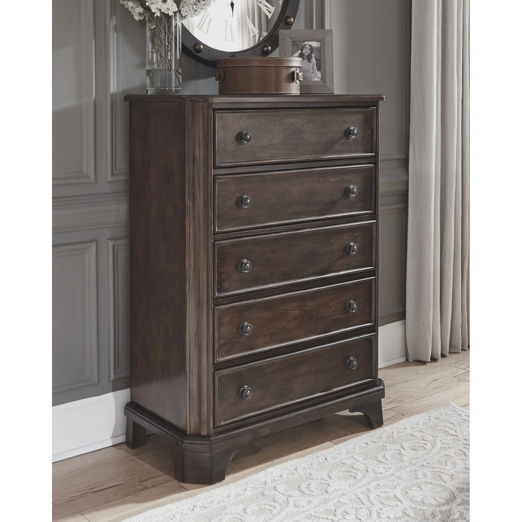 Adinton Chest - Image 2