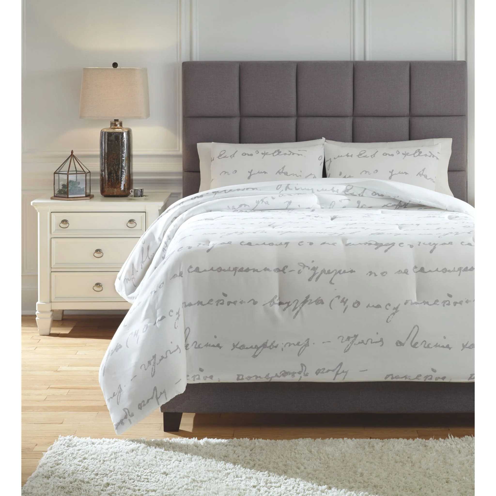 Adrianna King Comforter Set - Image 3