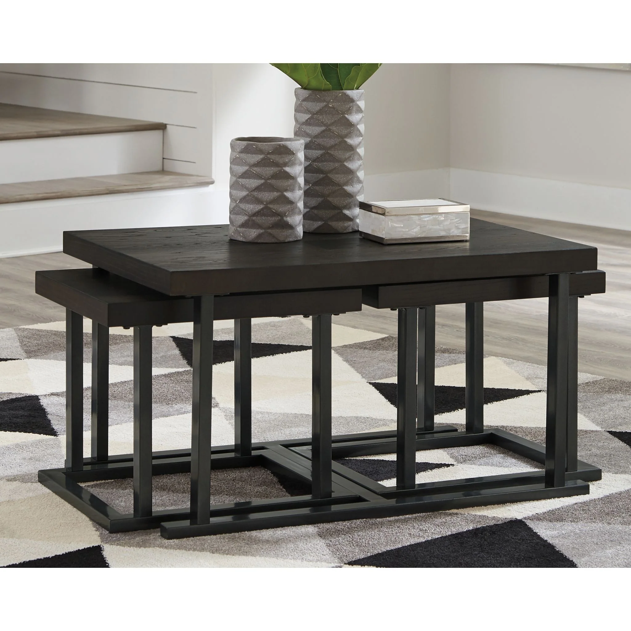 Airdon Cocktail Table with 2 Stools - Image 2