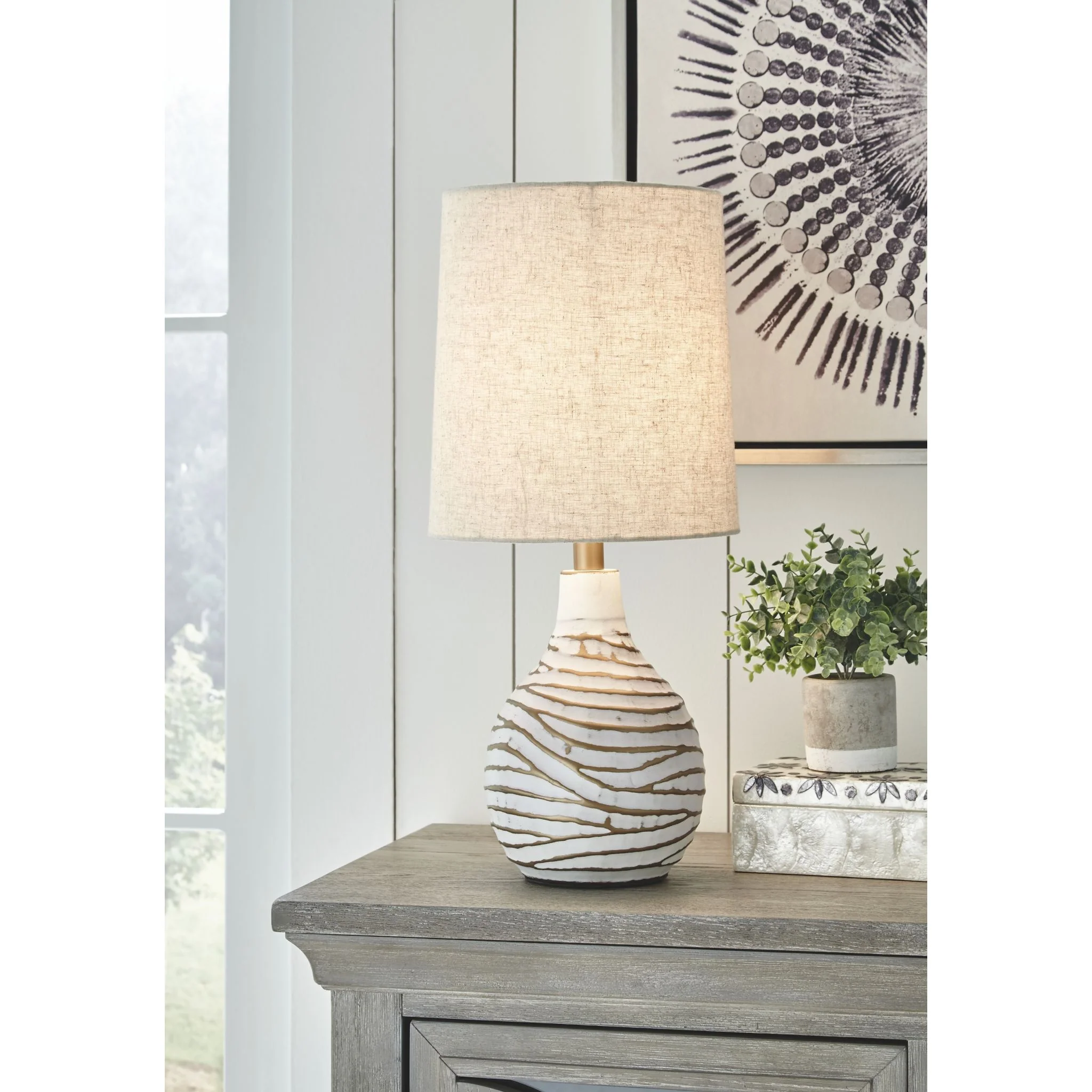 Aleela Table Lamp (Single) - Image 4