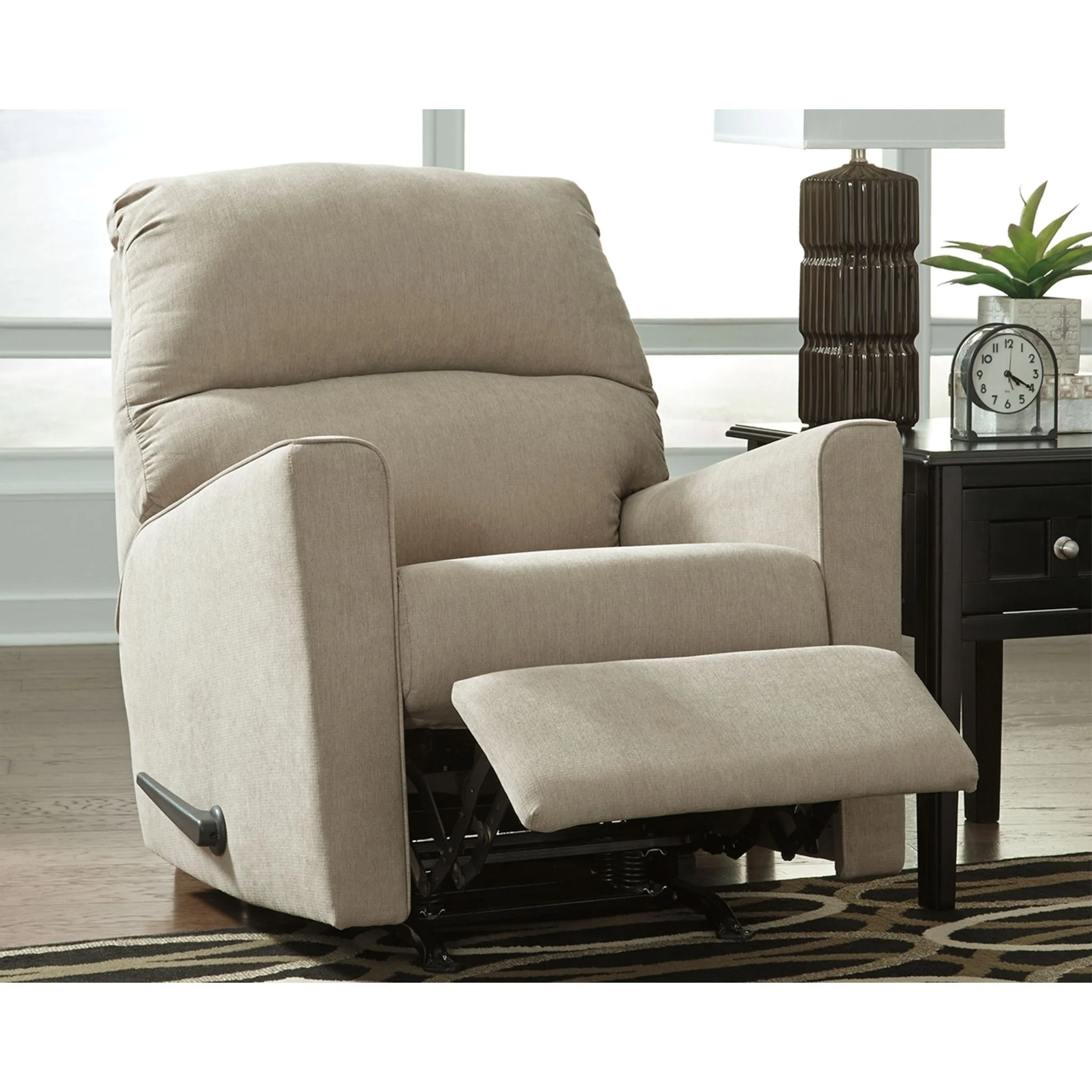 Alenya Rocker Recliner - Image 4