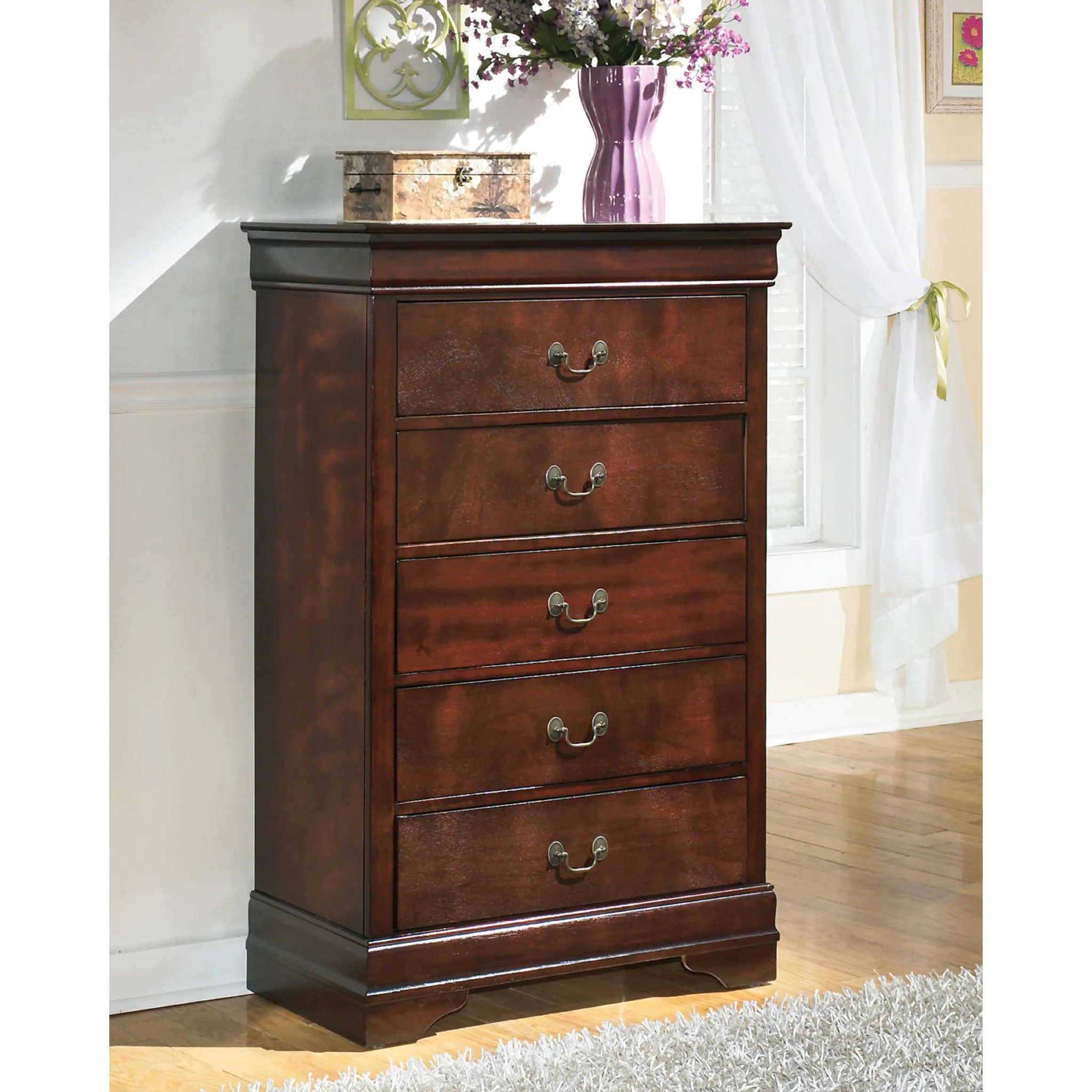Alisdair Chest - Image 11