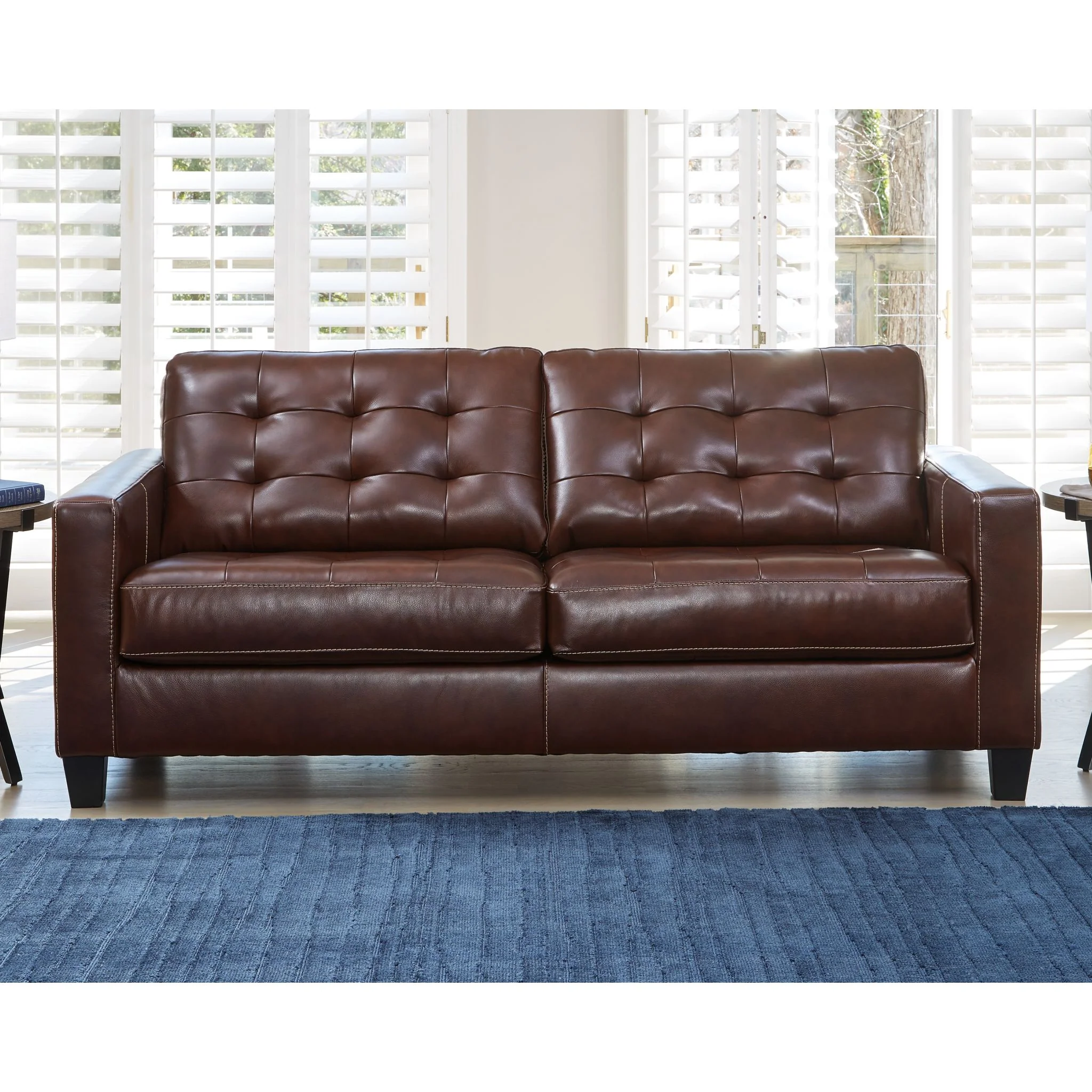 Altonbury Sofa - Image 3