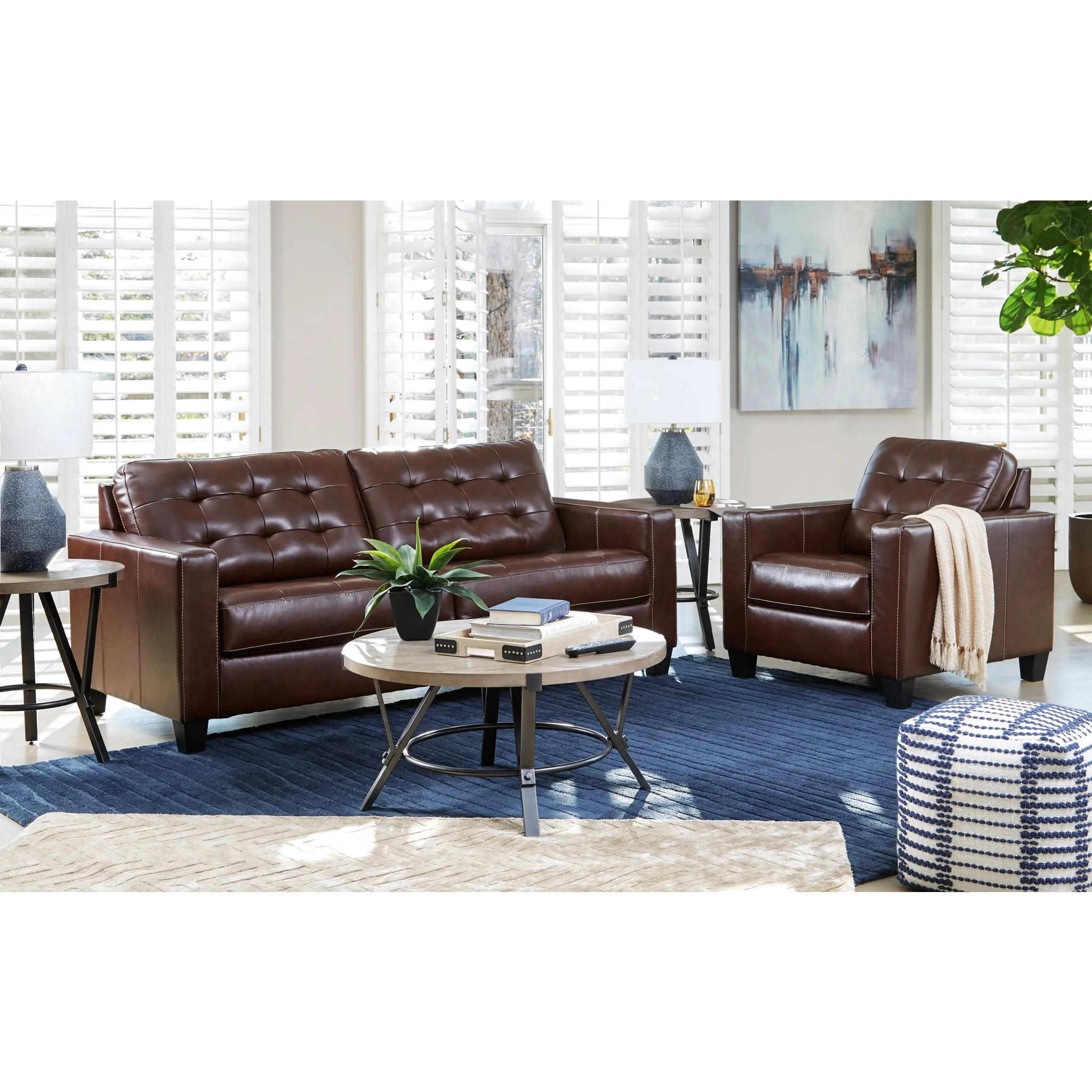 Altonbury Sofa - Image 4