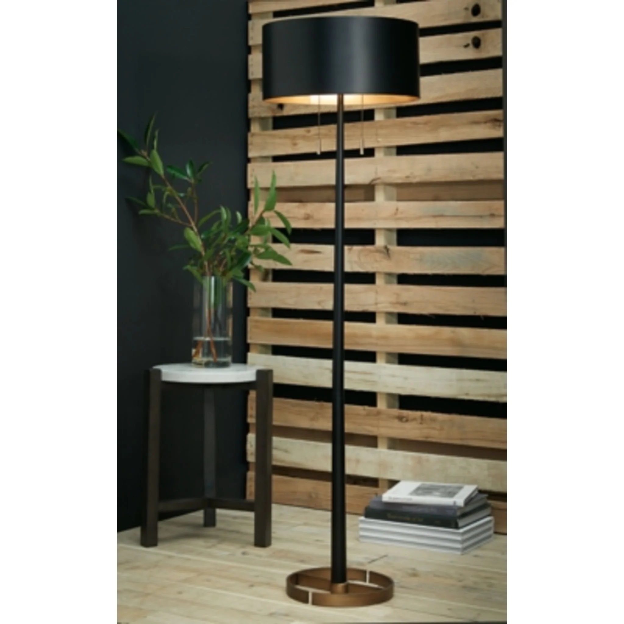 Amadell Floor Lamp - Image 2