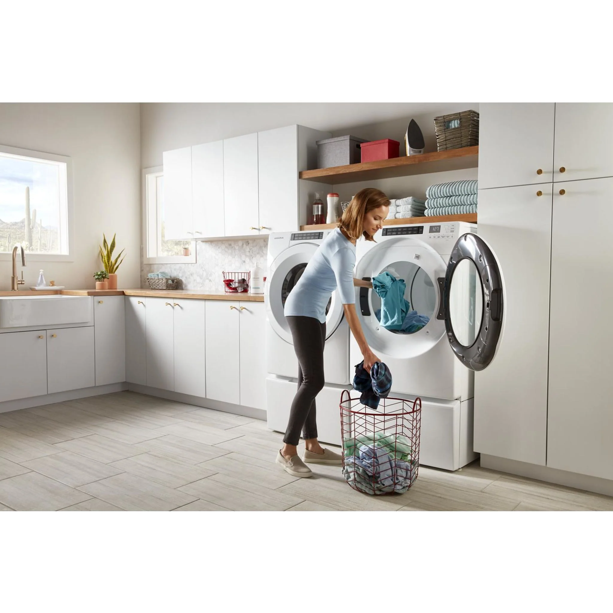 Amana 5.0 cu. ft. I.E.C. ENERGY STAR Qualified Front Load Washer -White (NFW5800HW) - Image 5