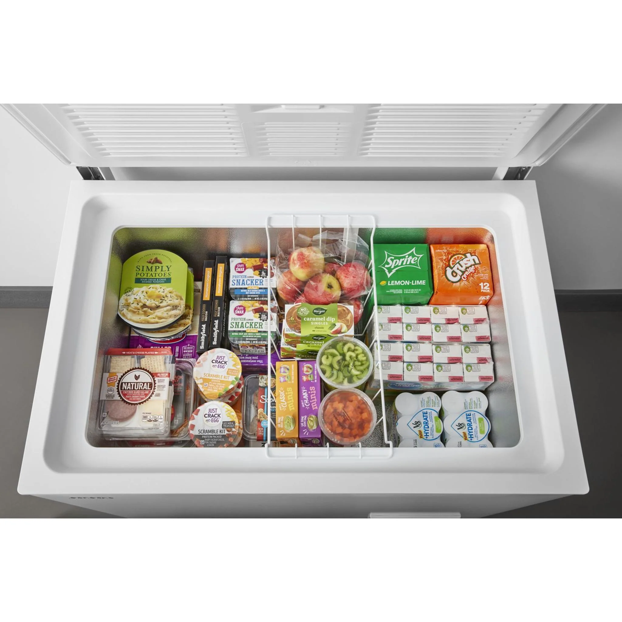 Amana 9 cu. ft. Chest Freezer (AQC0902LW) - Image 32