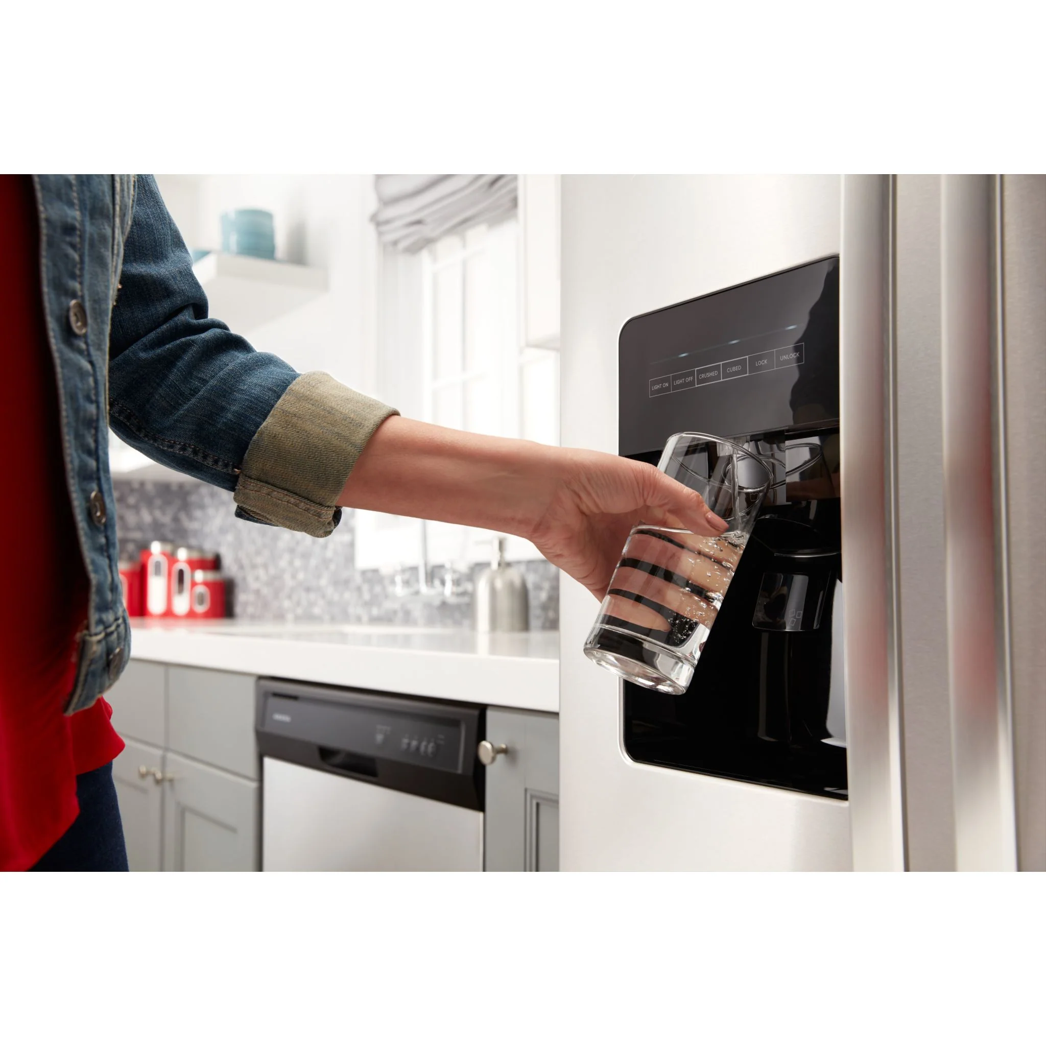 Amana 33-inch Side-by-Side Refrigerator with Dual Pad External Ice and Water Dispenser -Stainless Steel (ASI2175GRS) - Image 18