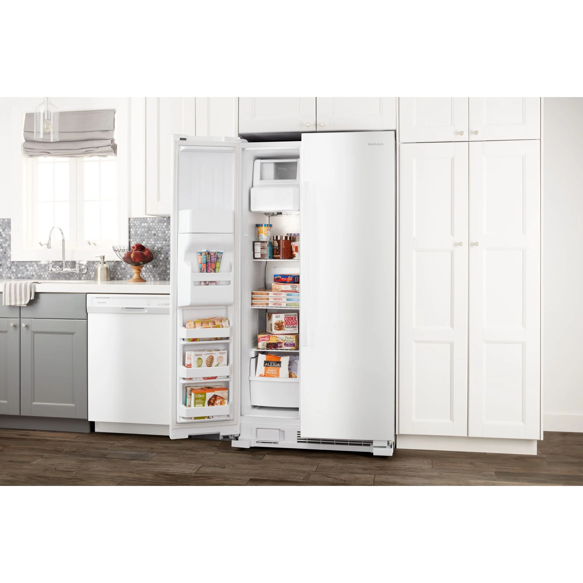 Amana 33-inch Side-by-Side Refrigerator with Dual Pad External Ice and Water Dispenser -White (ASI2175GRW) - Image 4