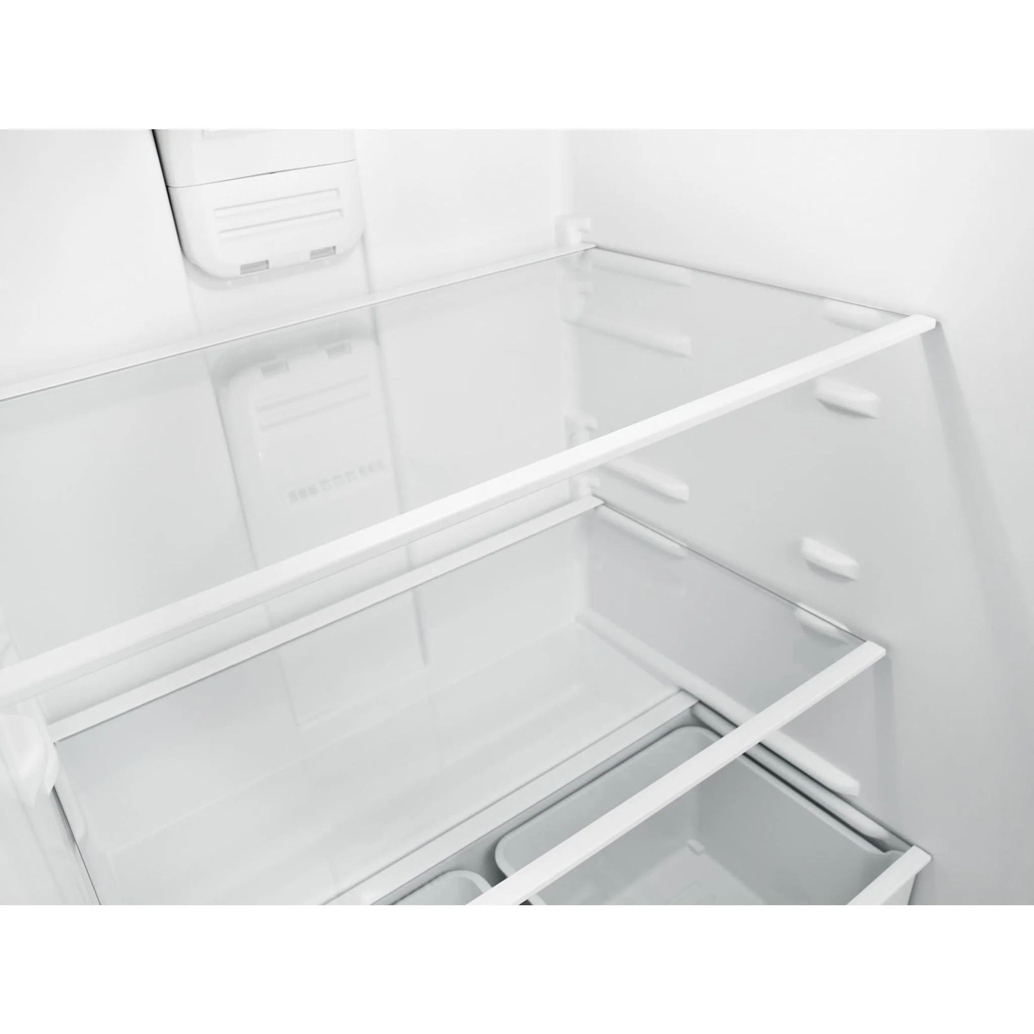 Amana 30-inch Wide Top-Freezer Refrigerator with Glass Shelves  - 18 cu. ft. -Stainless Steel (ART318FFDS) - Image 28