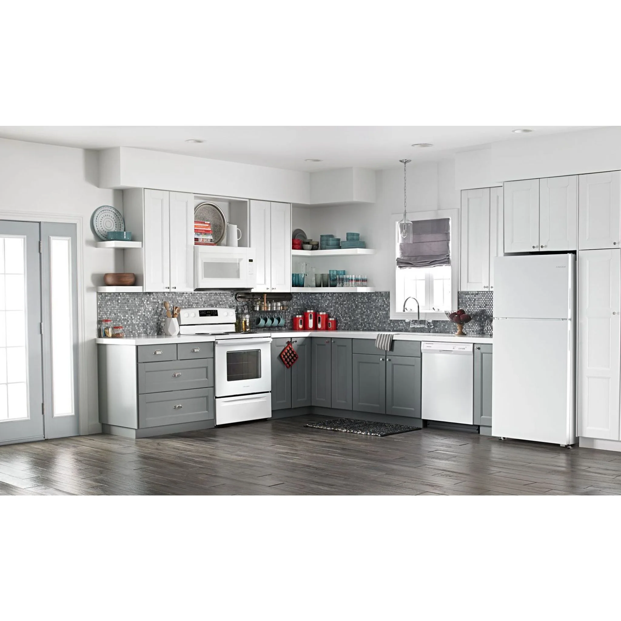 Amana  18 cu.ft. Top-Freezer Refrigerator with Electronic Temperature Controls - White (ART318FFDW) - Image 16