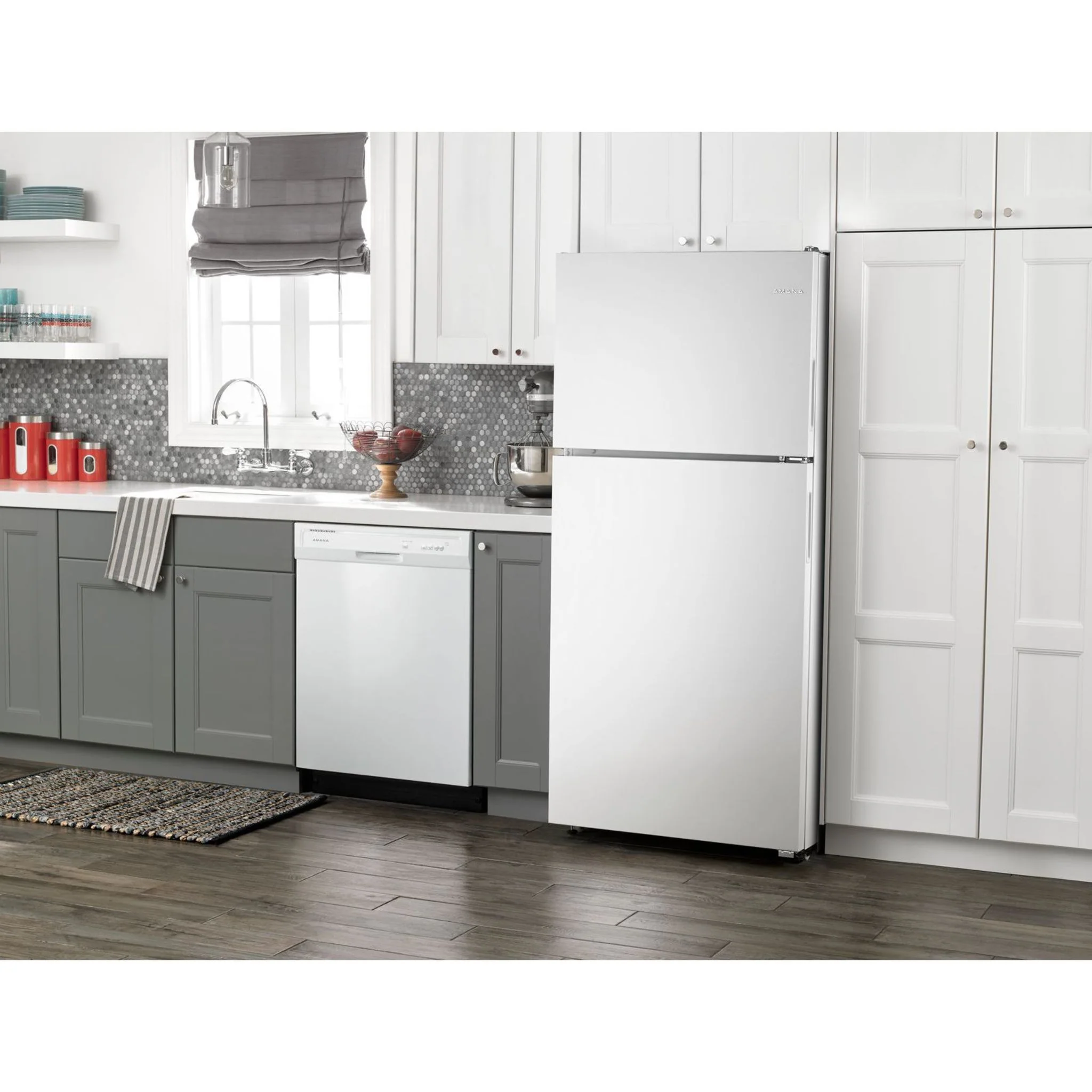 Amana  18 cu.ft. Top-Freezer Refrigerator with Electronic Temperature Controls - White (ART318FFDW) - Image 24