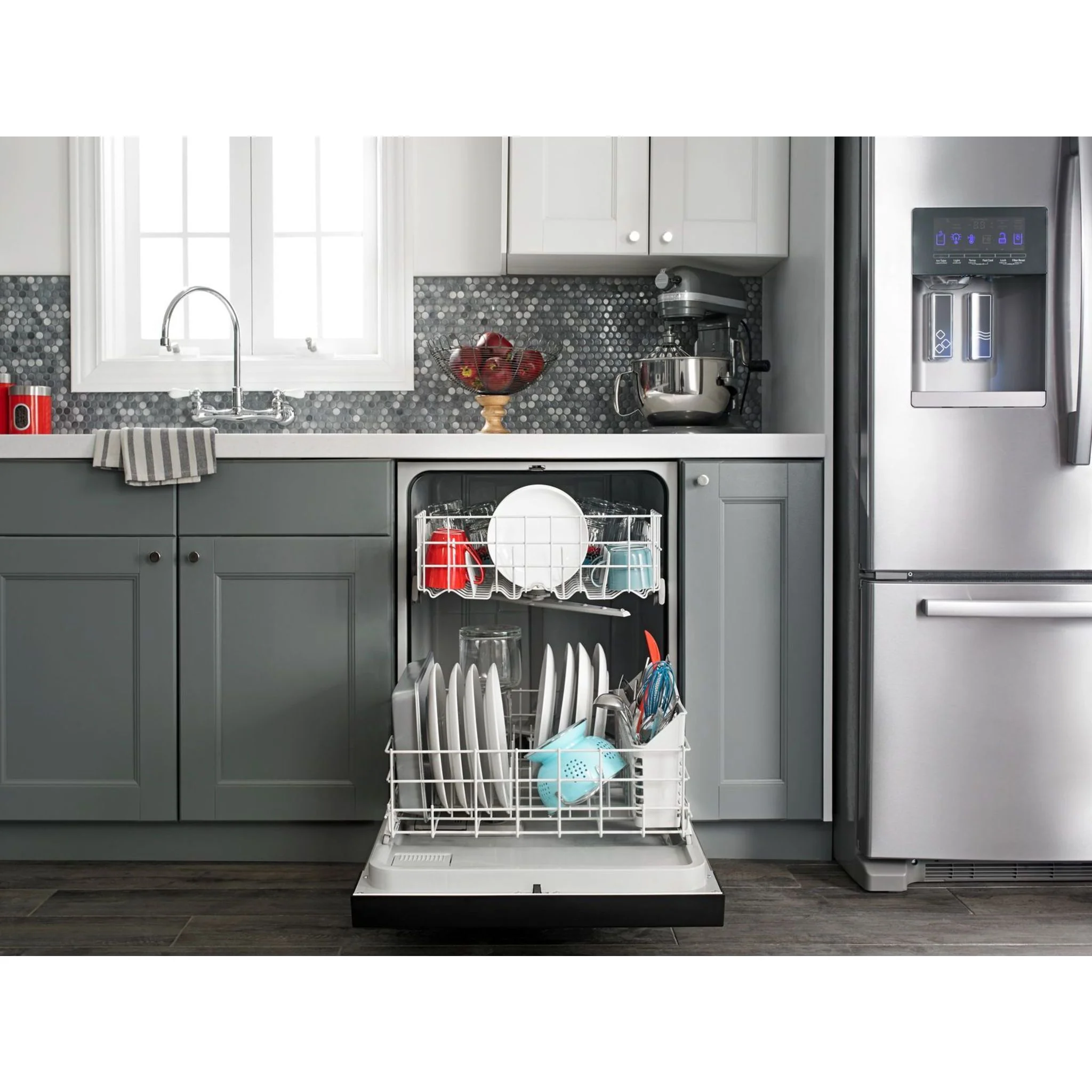 Amana  18 cu.ft. Top-Freezer Refrigerator with Electronic Temperature Controls - White (ART318FFDW) - Image 8