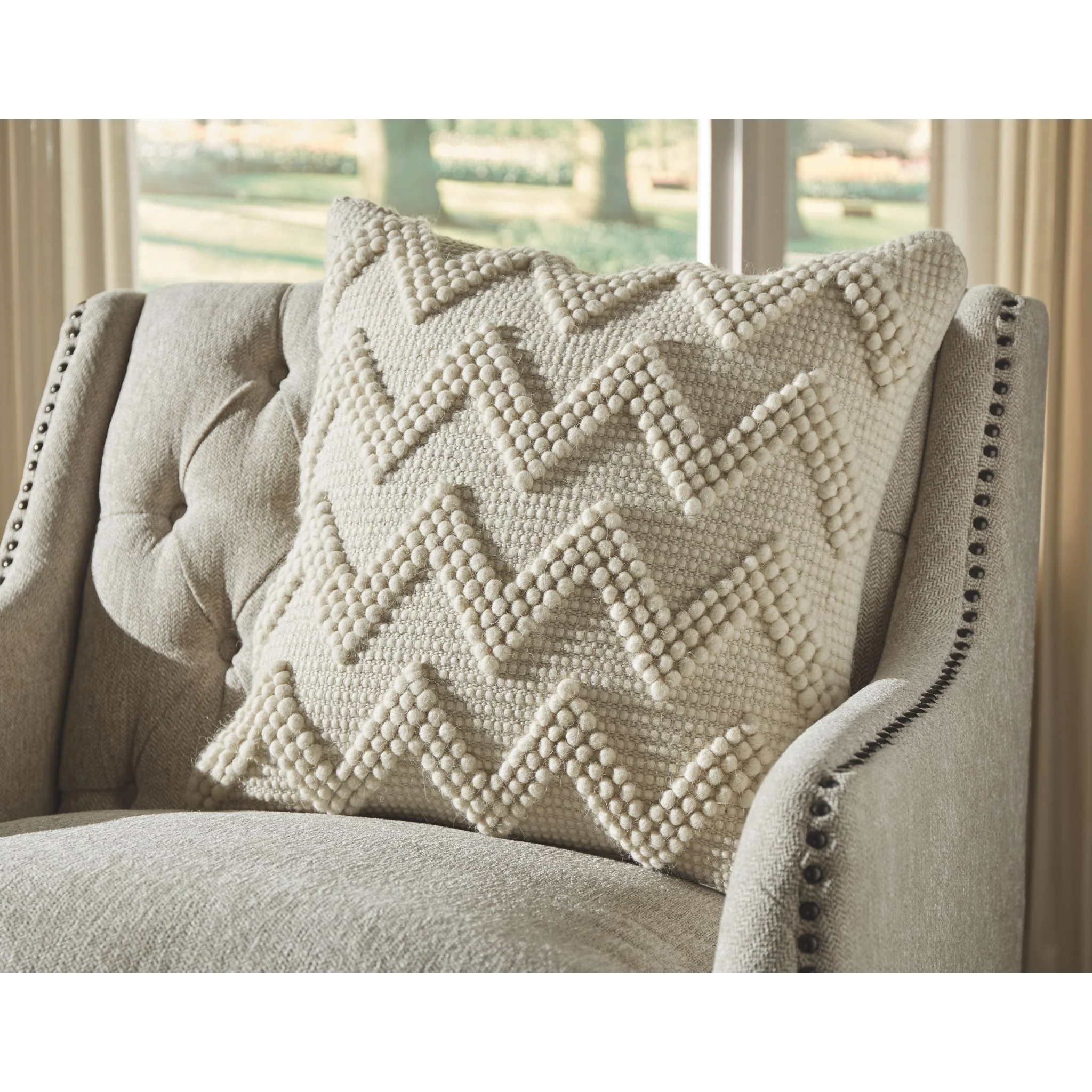 Amie Accent Pillow - Image 4
