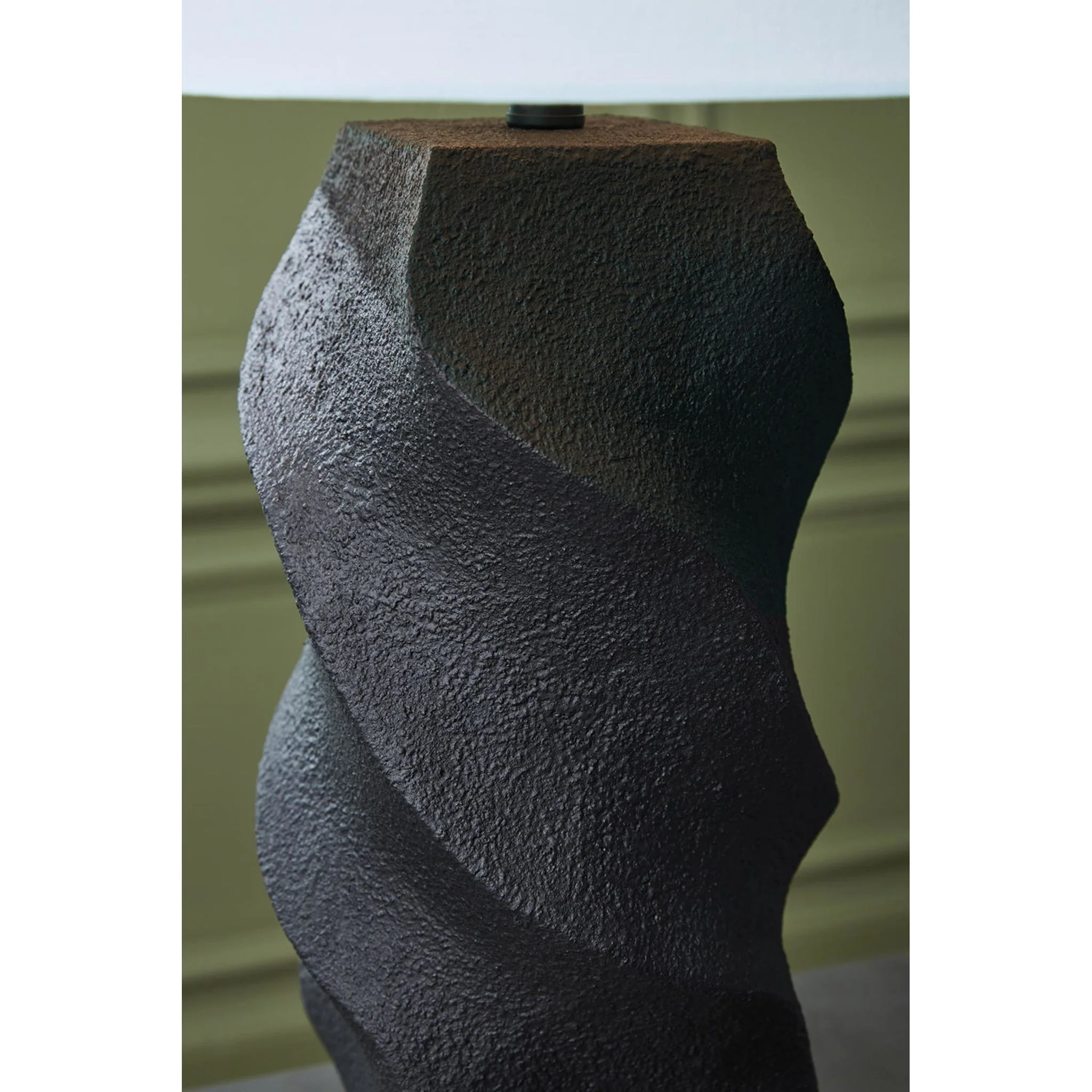 Amillion Table Lamp - Image 4