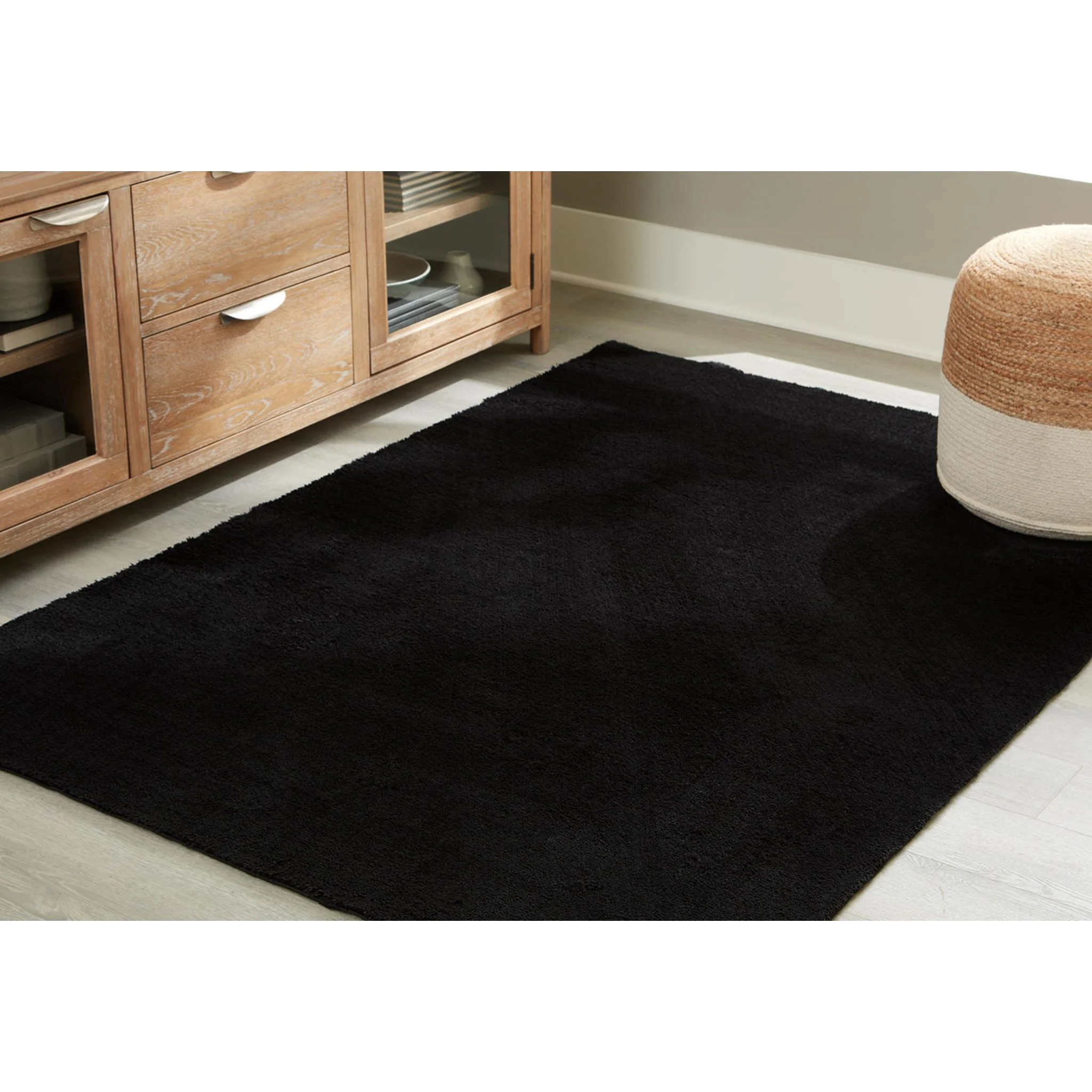 Anaben Area Rug - Image 2