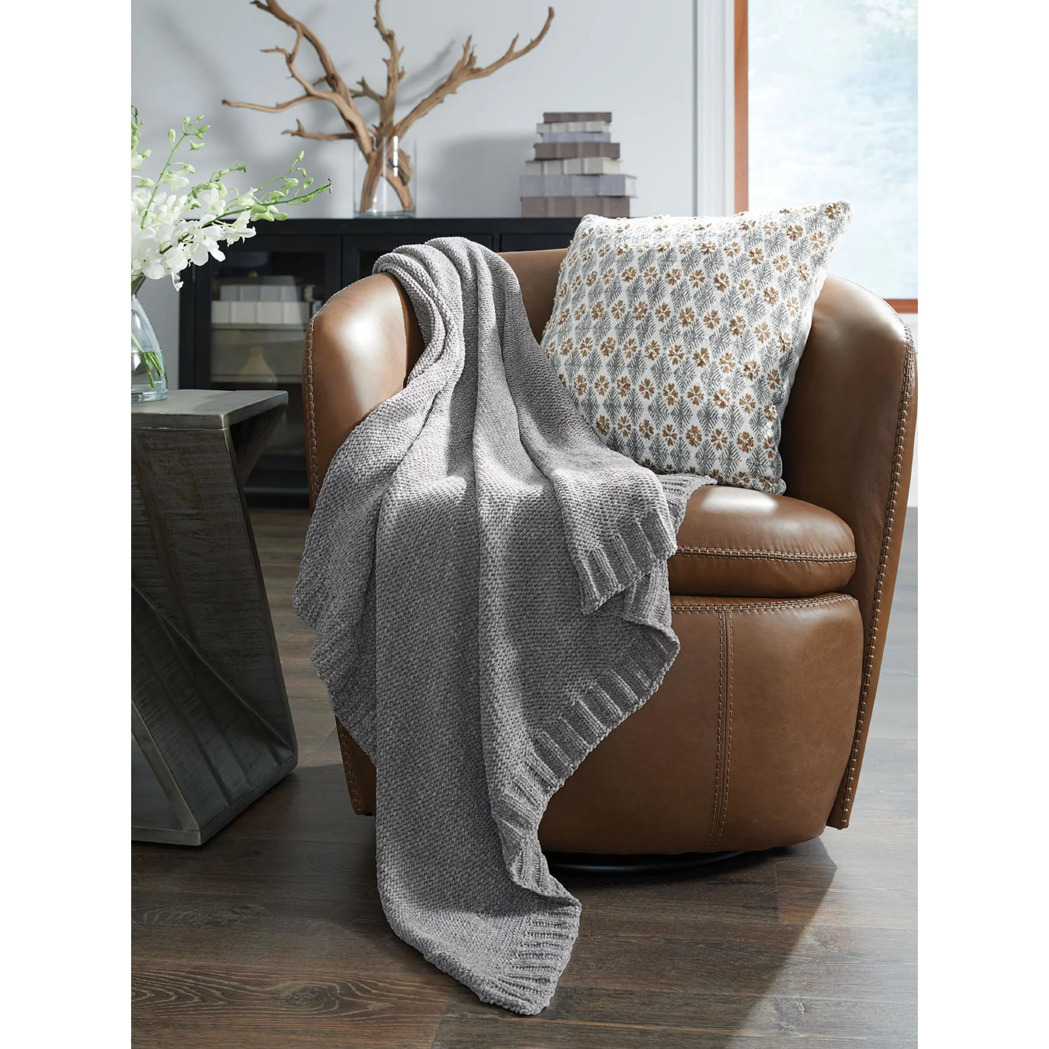 Anawood Throw - Image 2