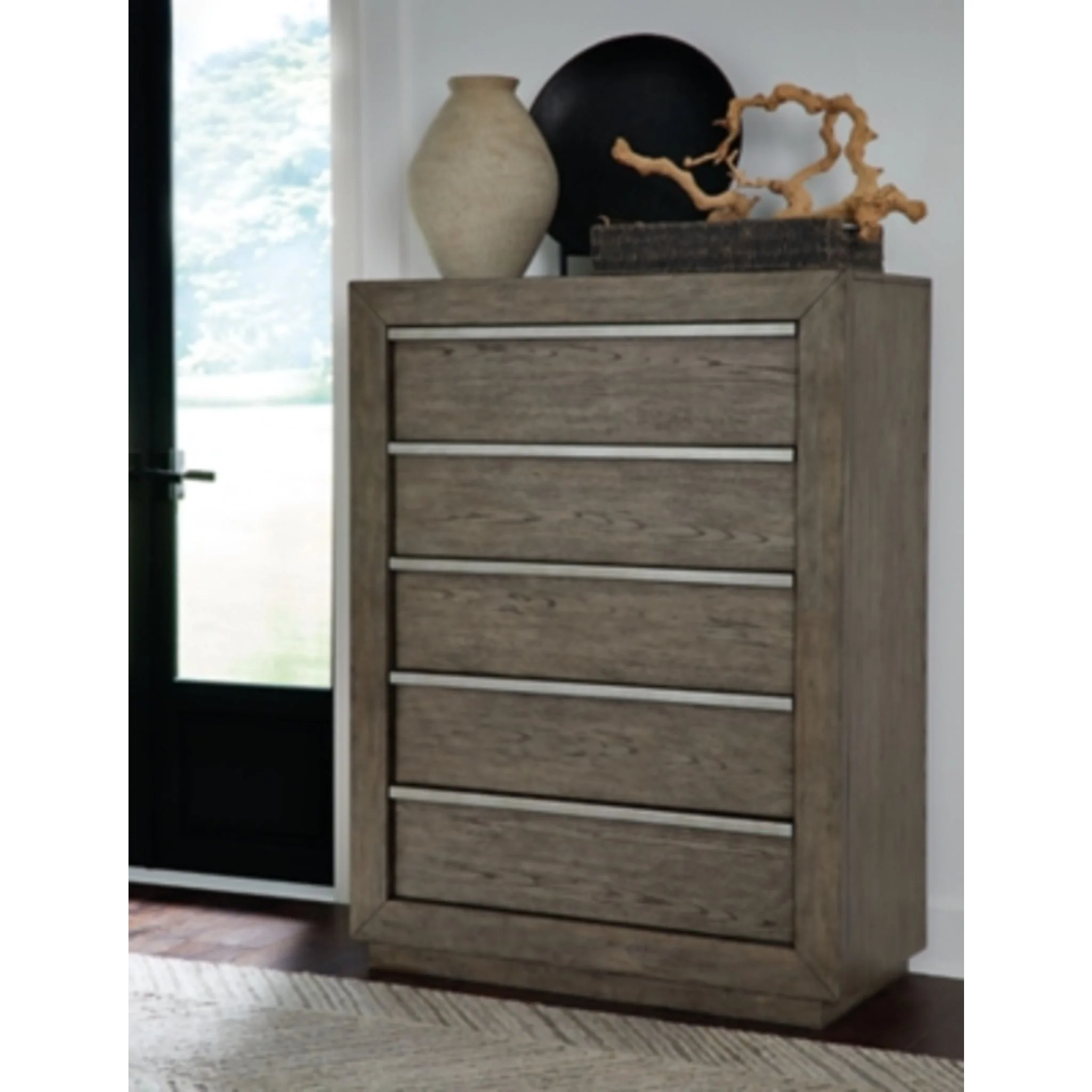 Anibecca Chest - Image 2