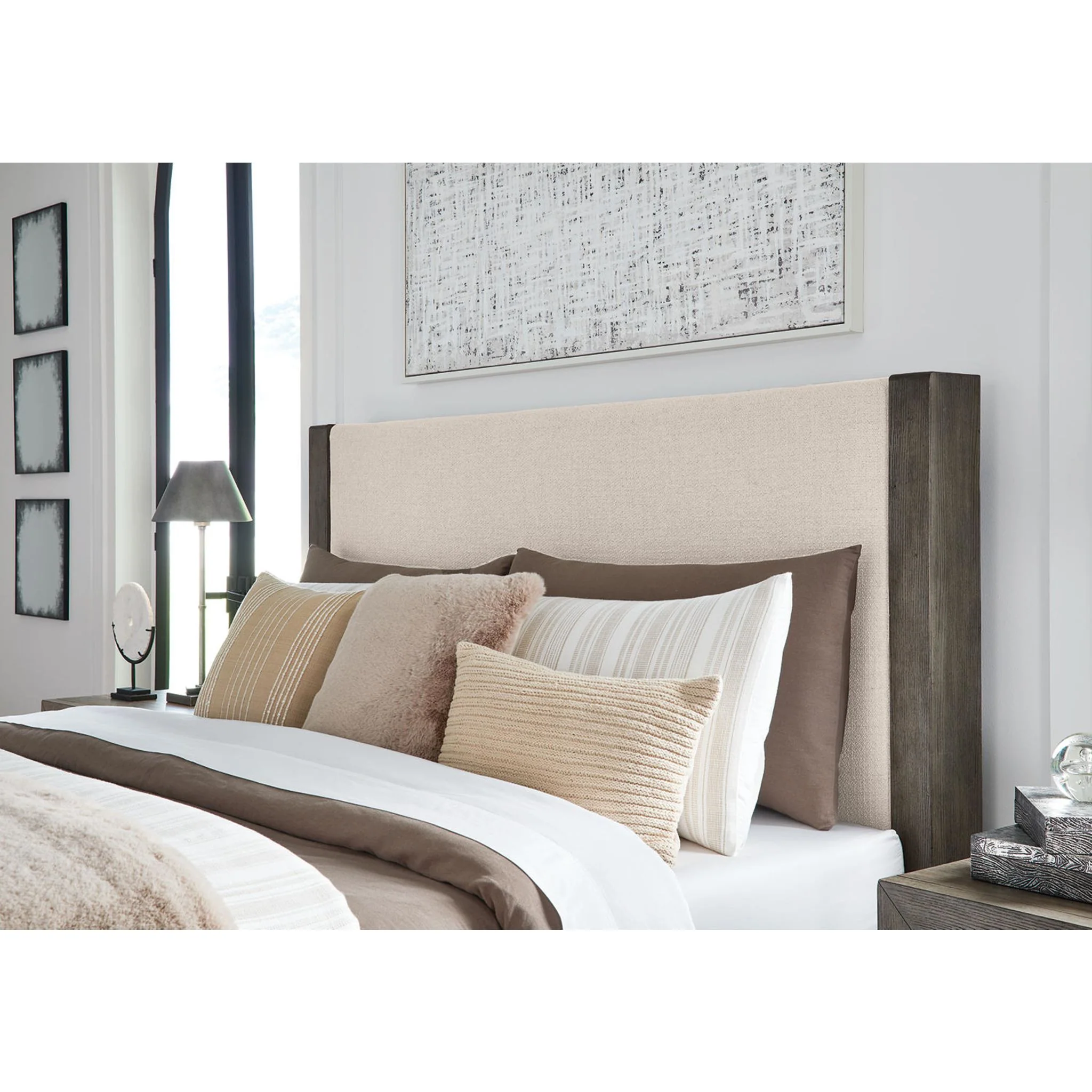 Anibecca King Upholstered Bed - Image 11