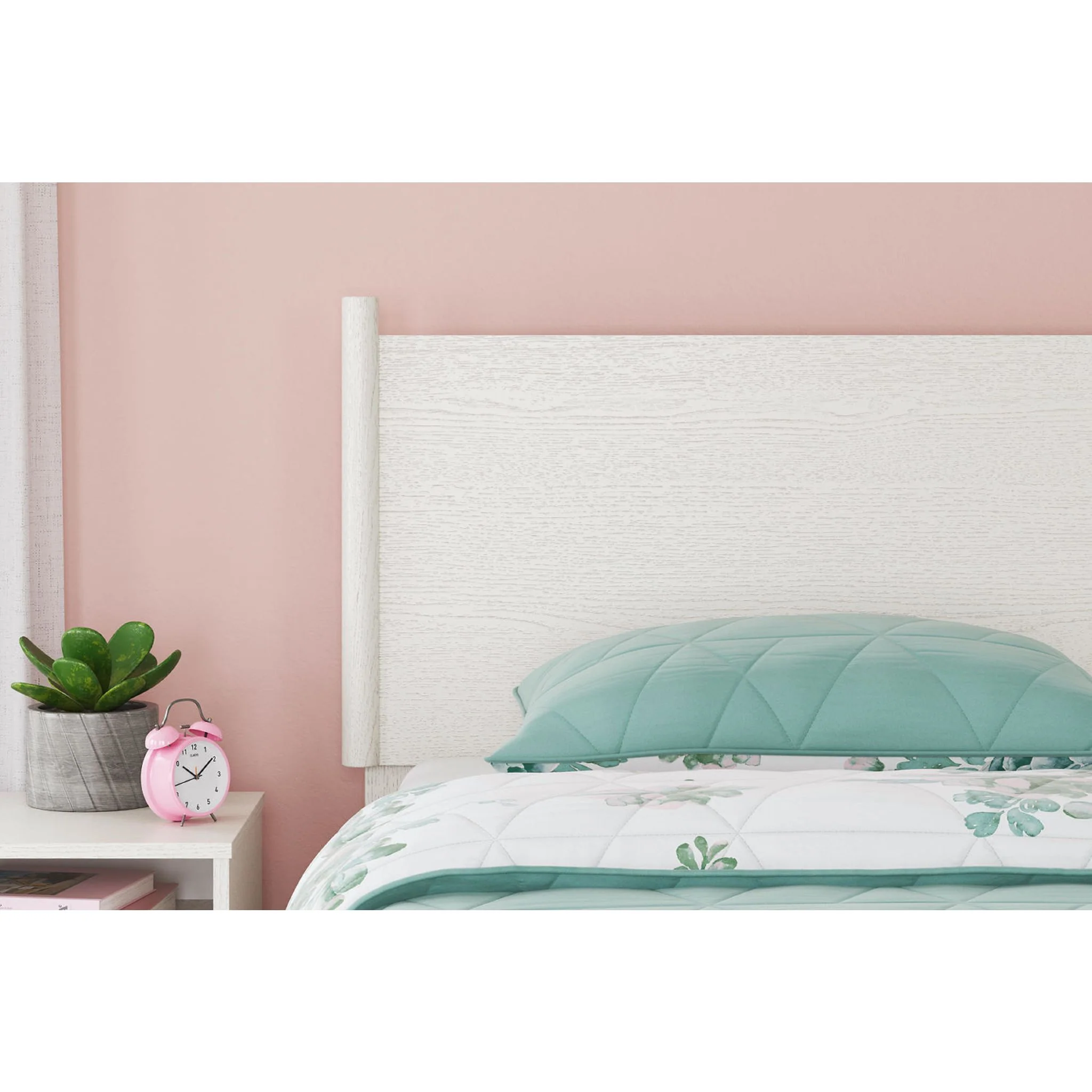 Aprilyn Panel Bed - Image 9