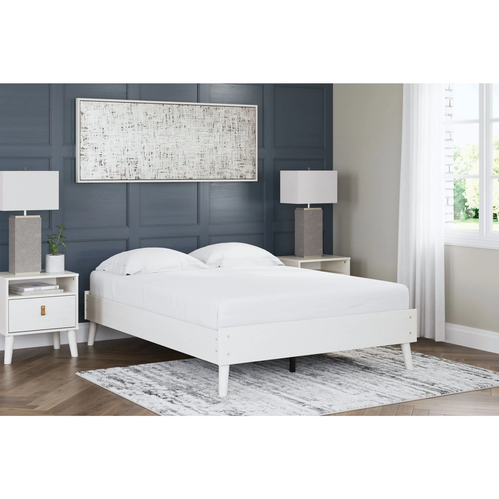 Aprilyn Platform Bed - Image 2