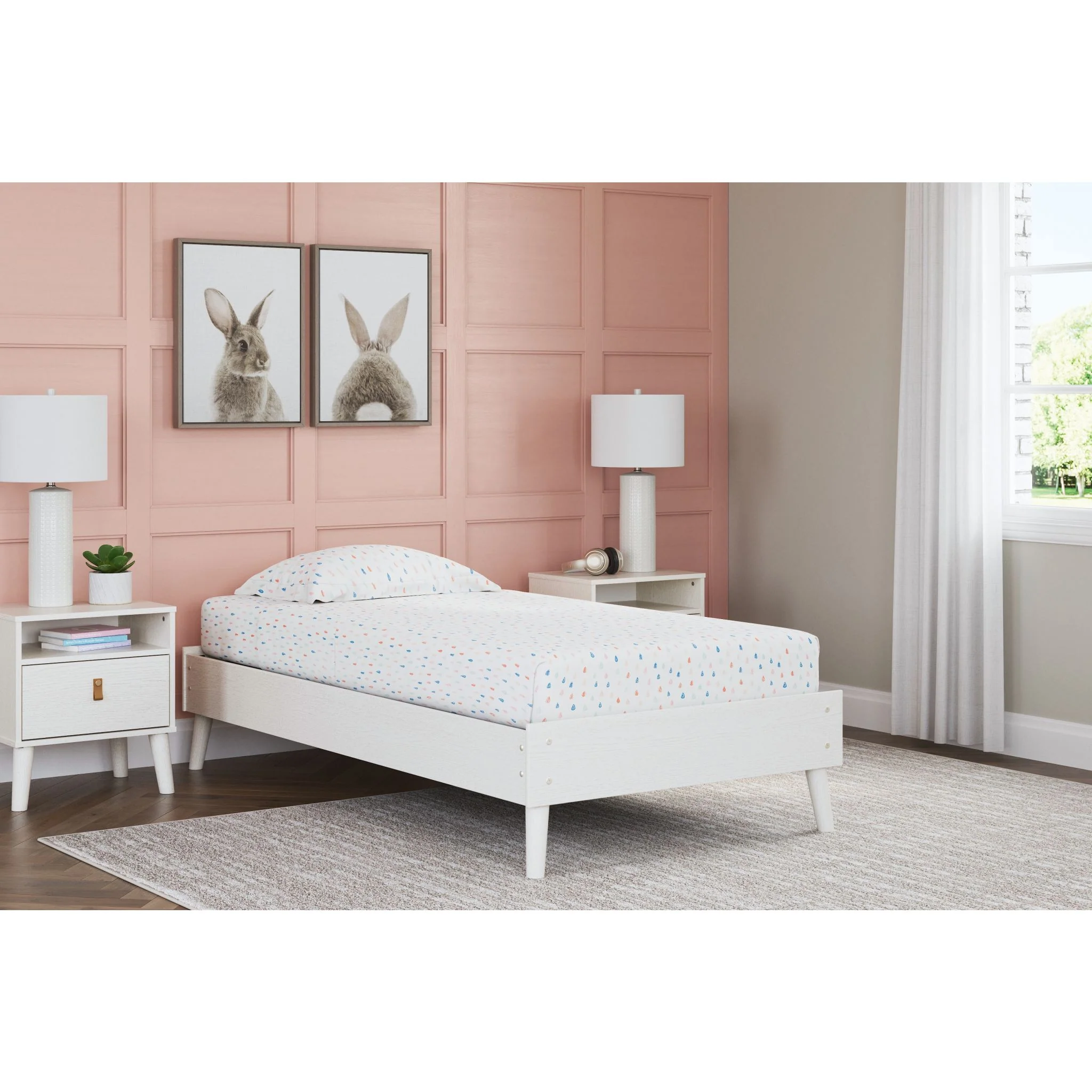Aprilyn Platform Bed - Image 9