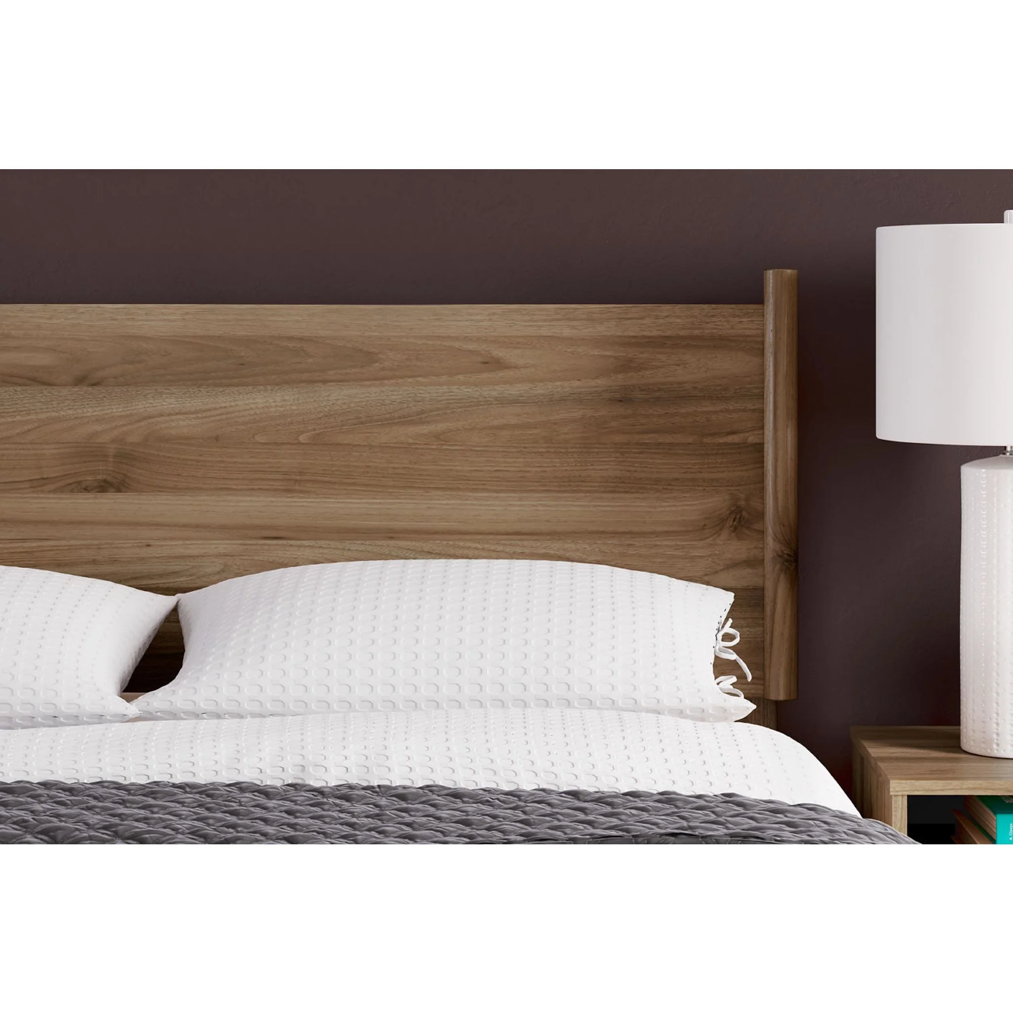 Aprilyn Queen Panel Headboard - Image 3