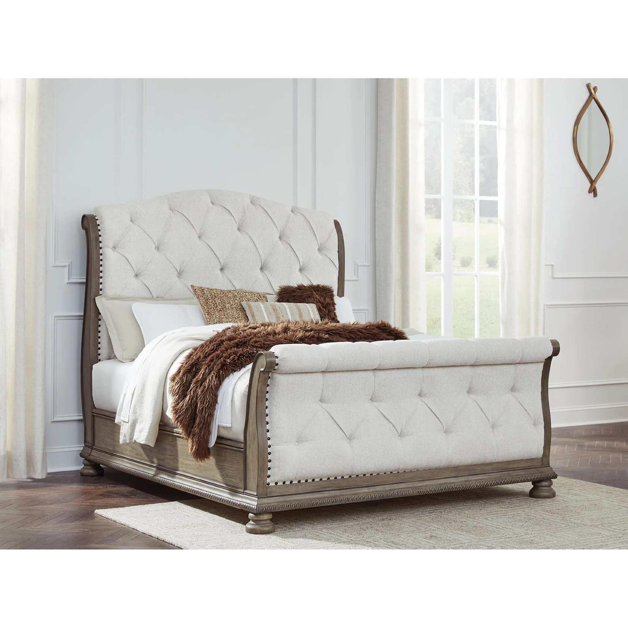 Ardenfield 5 Piece Queen Sleigh Bedroom - Image 8