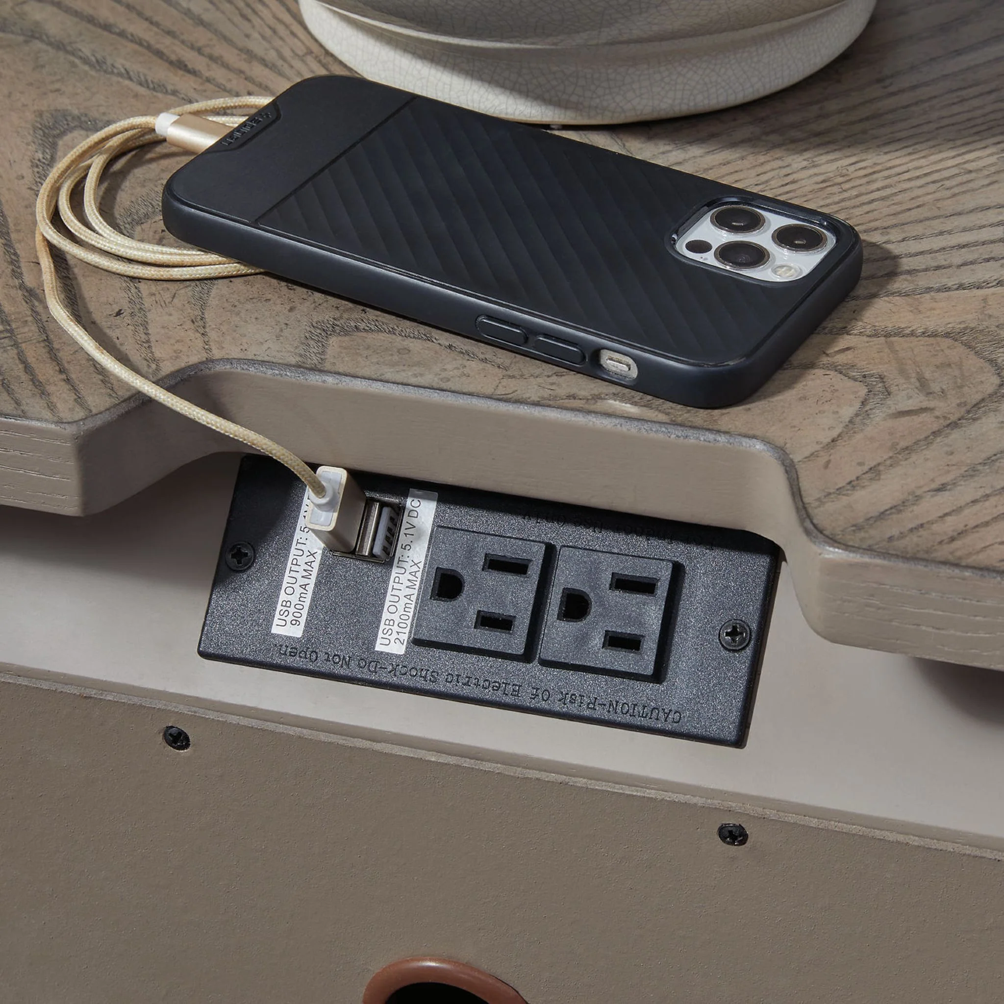 Ardenfield Nightstand - Image 4