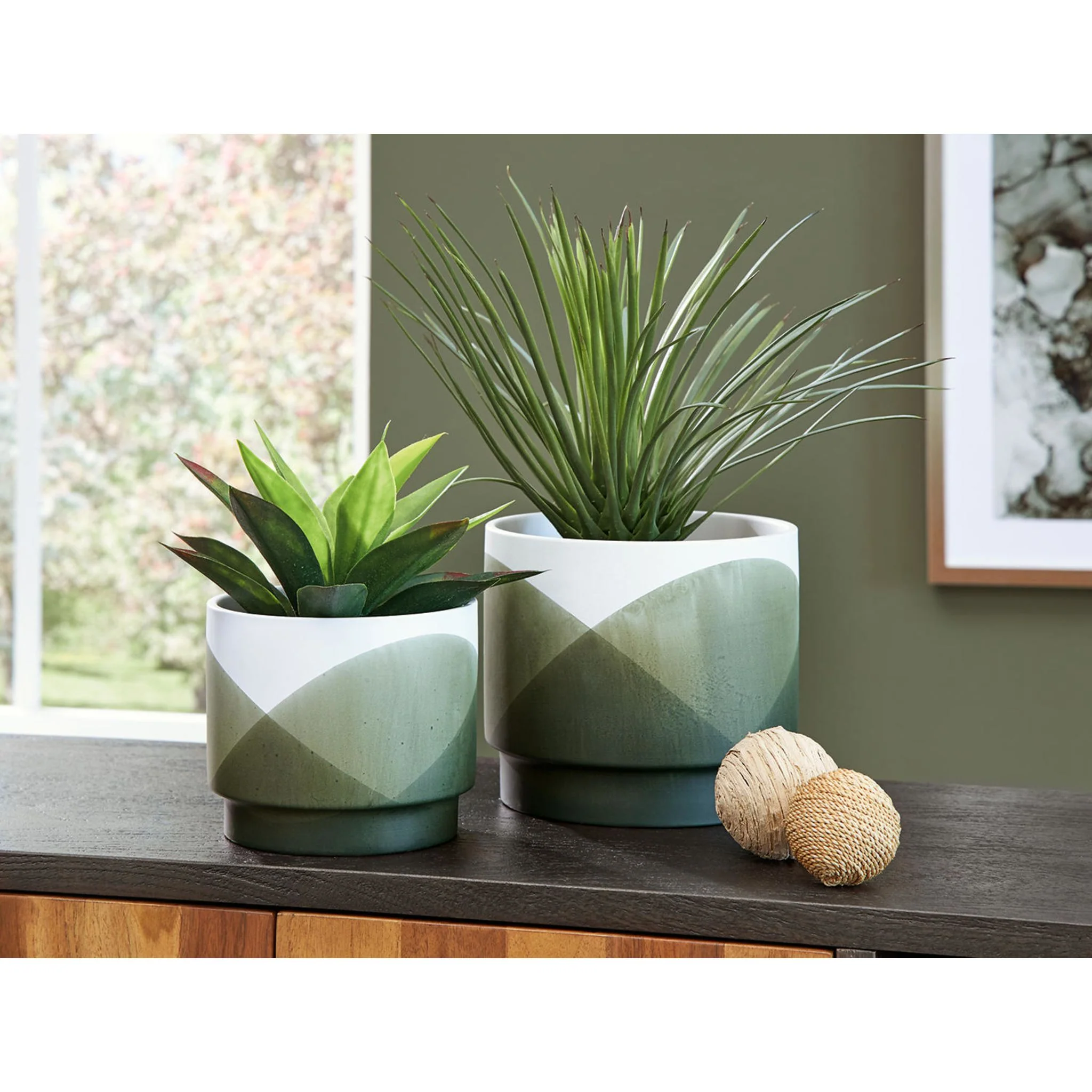 Ardenridge Planter (Set of 2) - Image 2