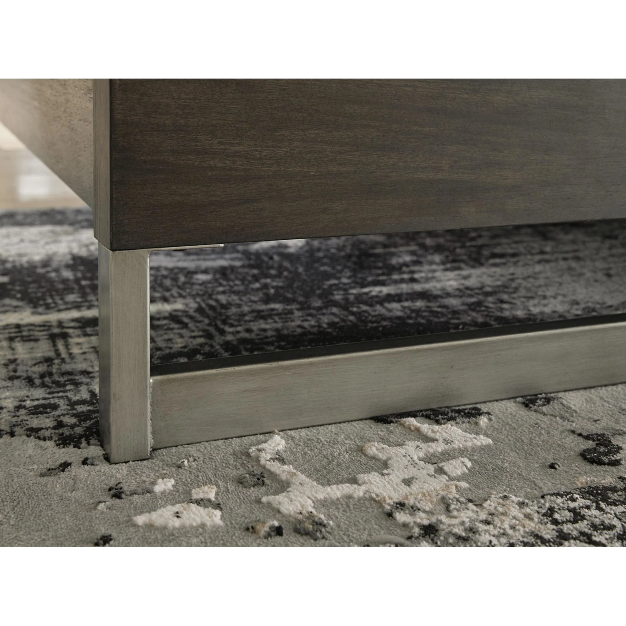 Arkenton Queen Panel Bed - Image 11