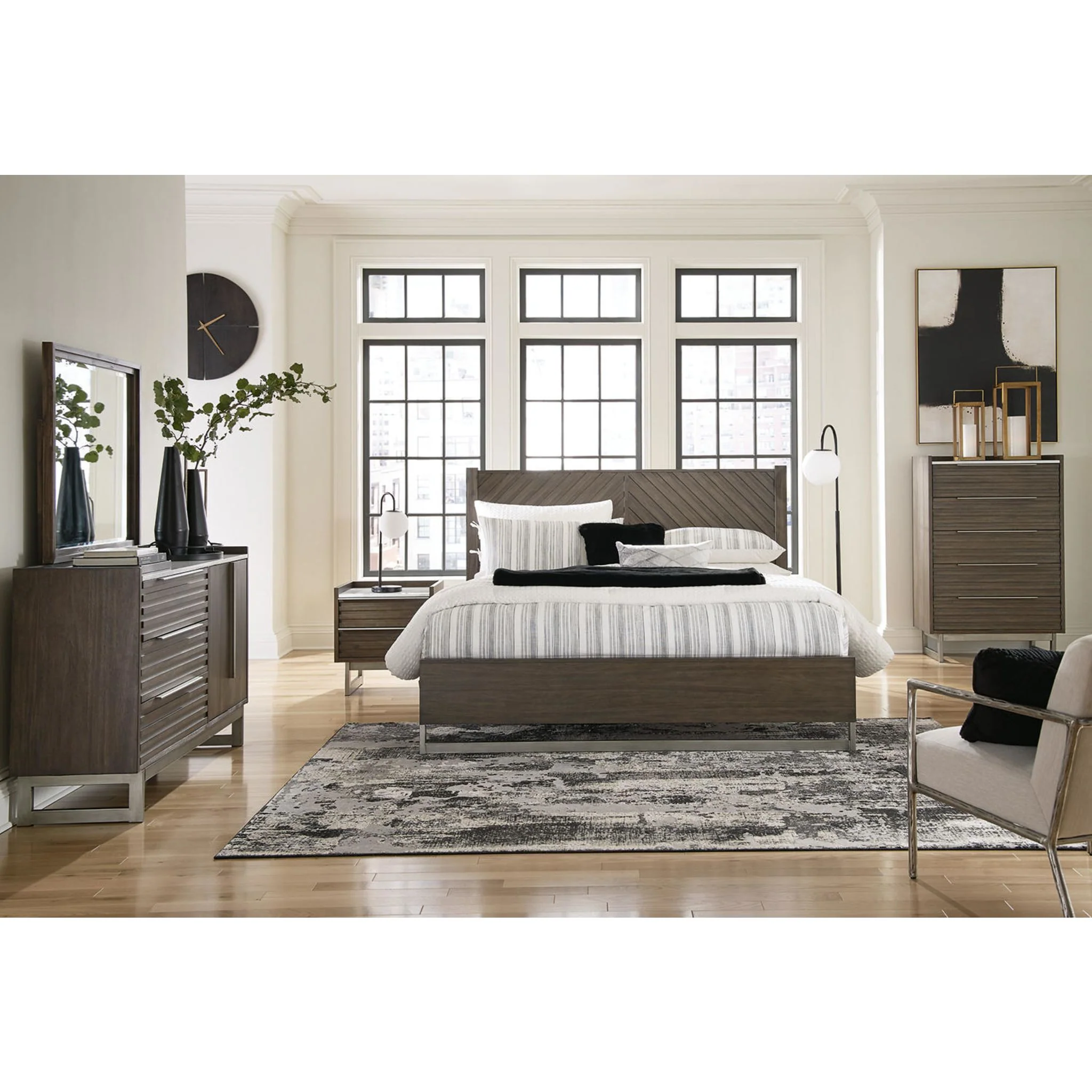Arkenton King Panel Bed - Image 10