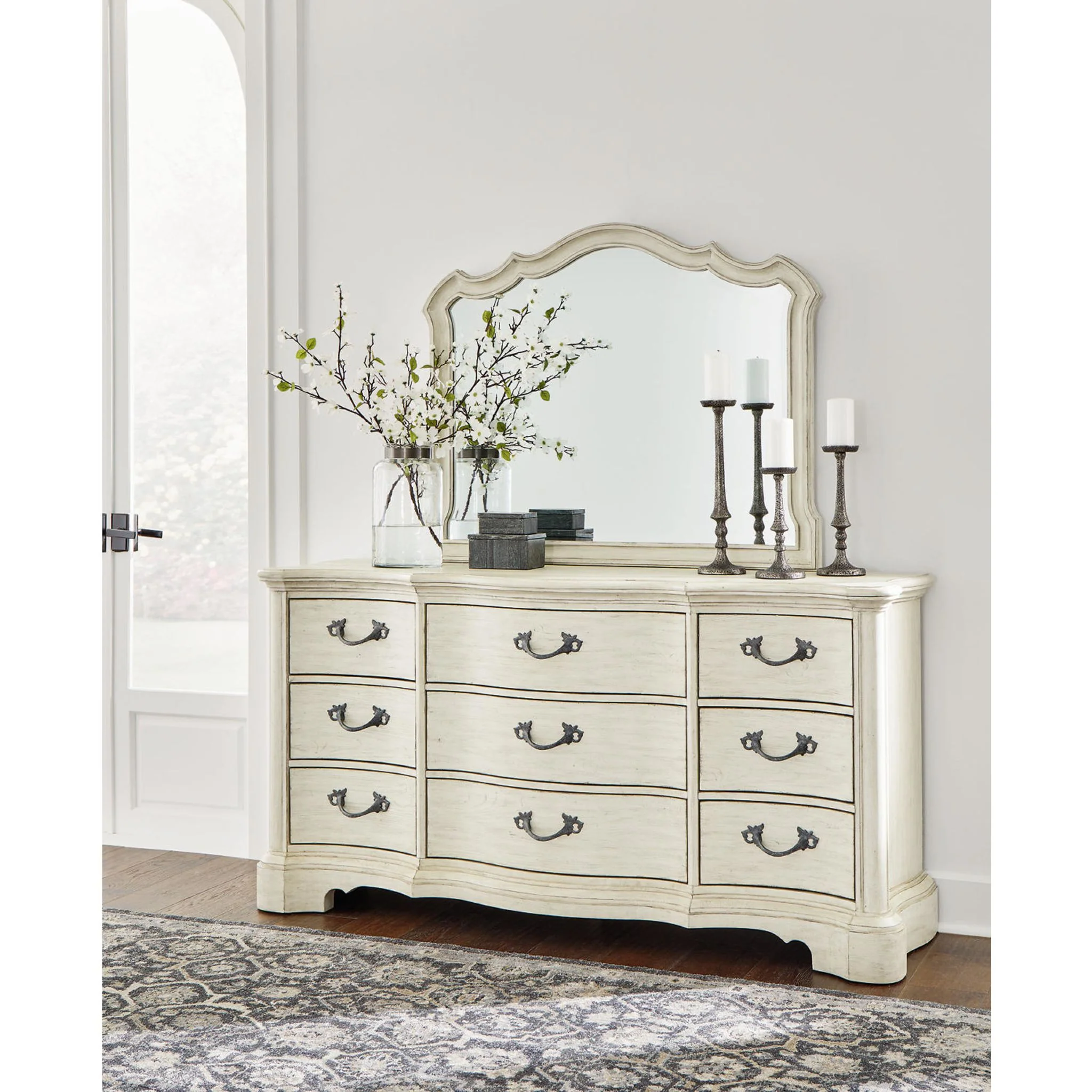 Arlendyne Dresser and Mirror - Image 2