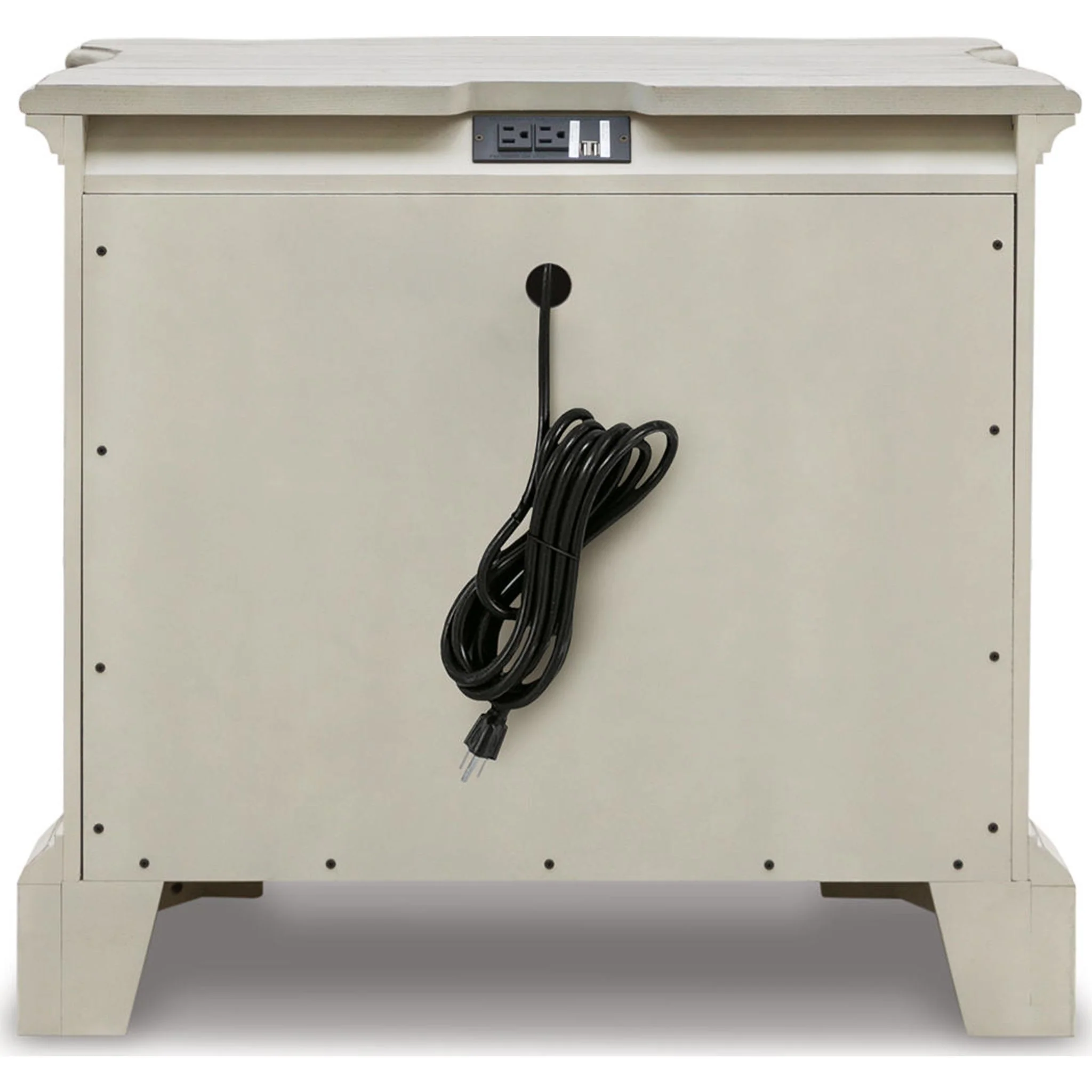 Arlendyne Three Drawer Nightstand - Image 4