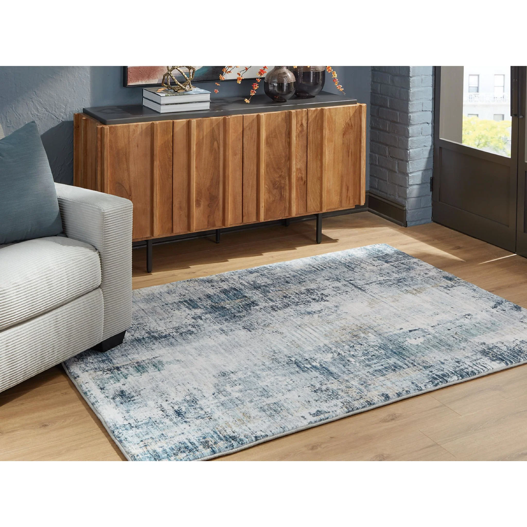 Arlenmont Area Rug - Image 2
