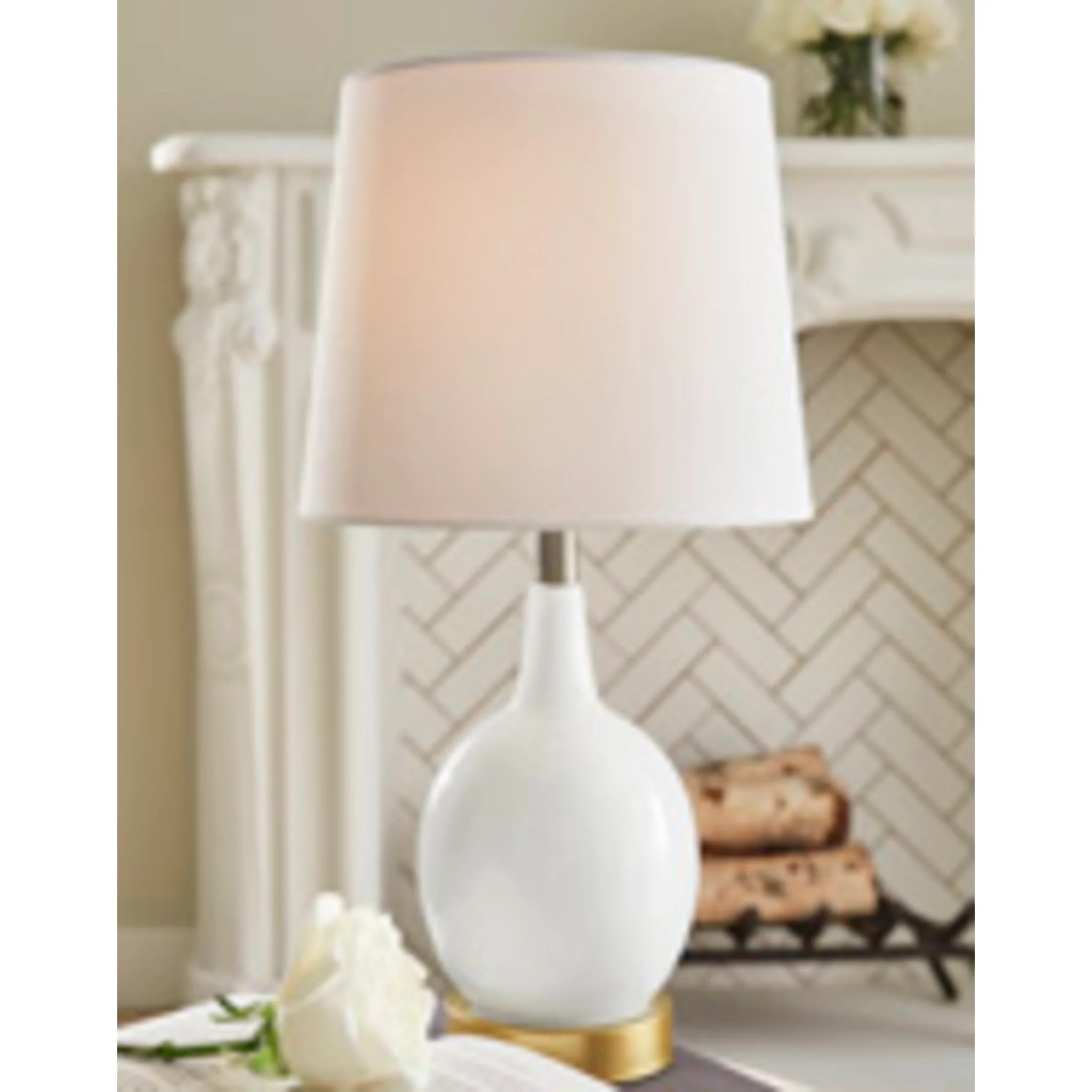 Arlomore Table Lamp (Single) - Image 4